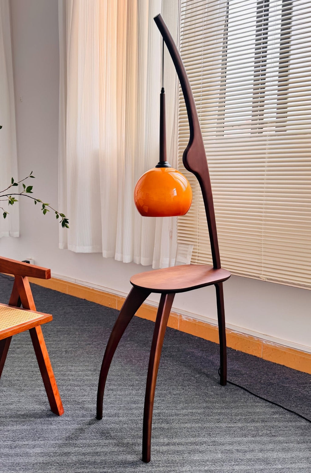 curved-mantis-arm-floor-lamp-anzaz--49