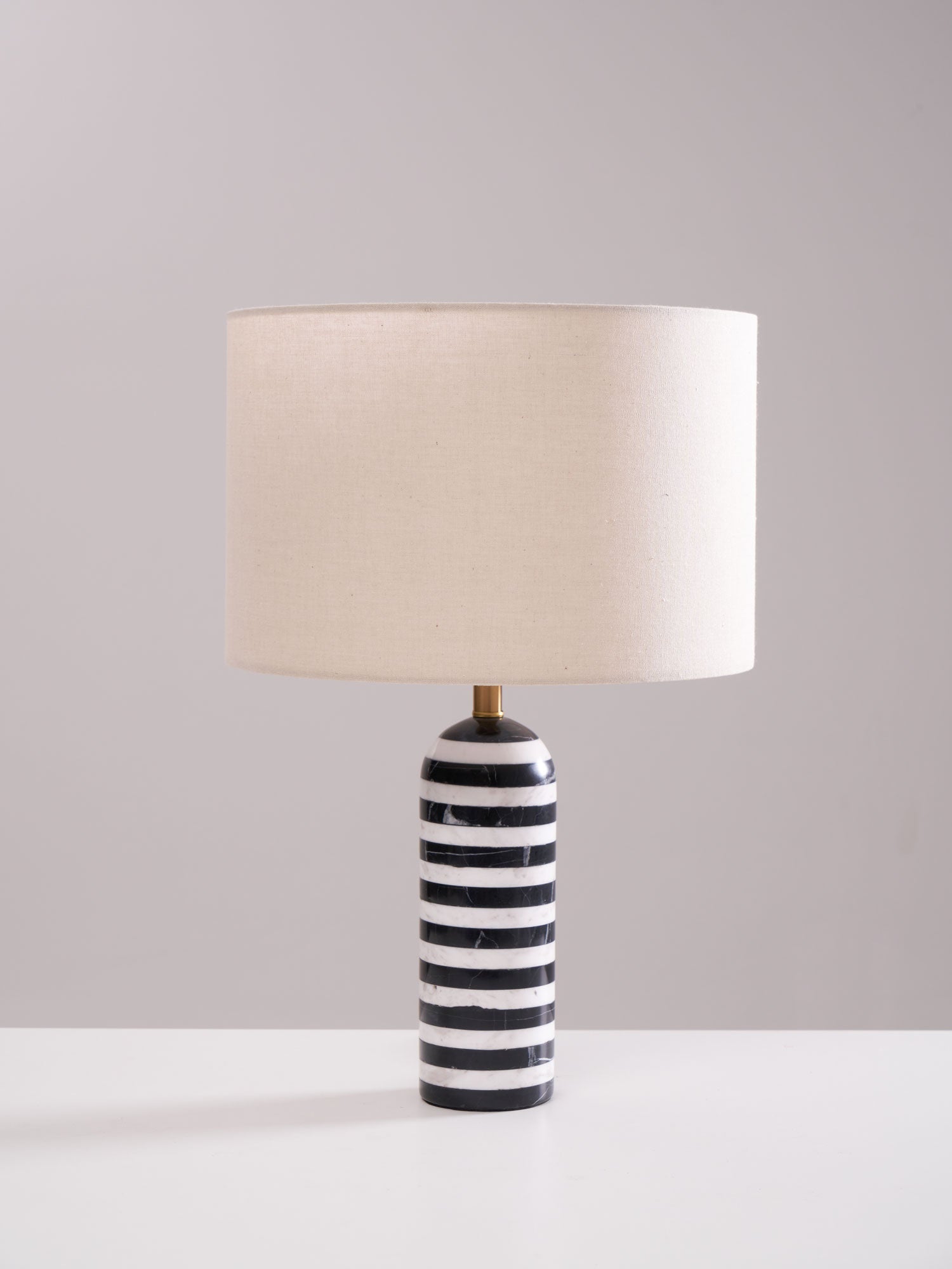 tuxedo-marble-table-lamp-anzaz--16