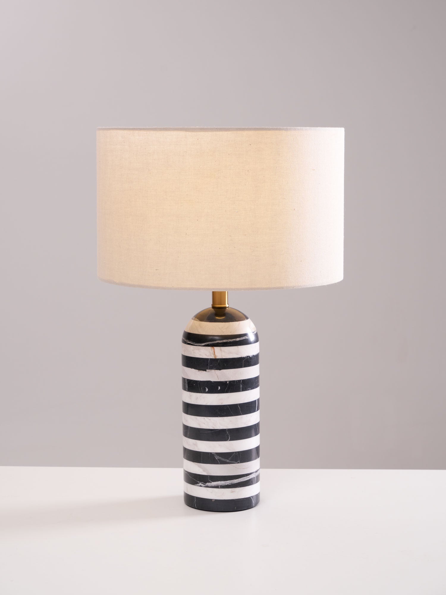tuxedo-marble-table-lamp-anzaz--17
