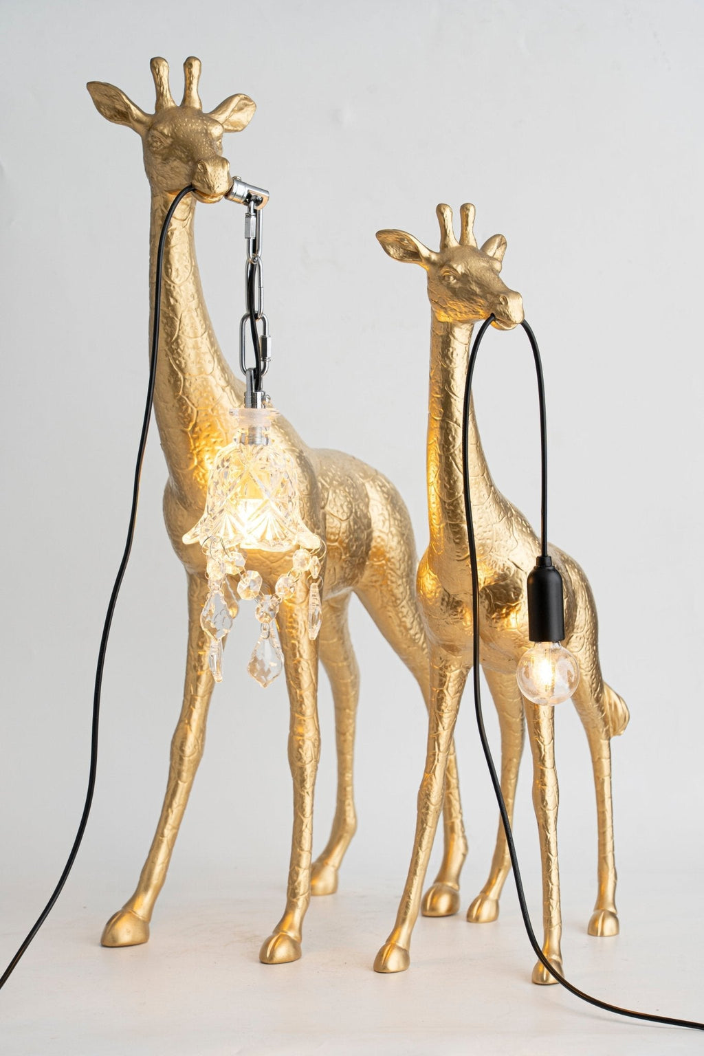 giraffe-royale-sculpture-floor-lamp-anzaz-Gold-21