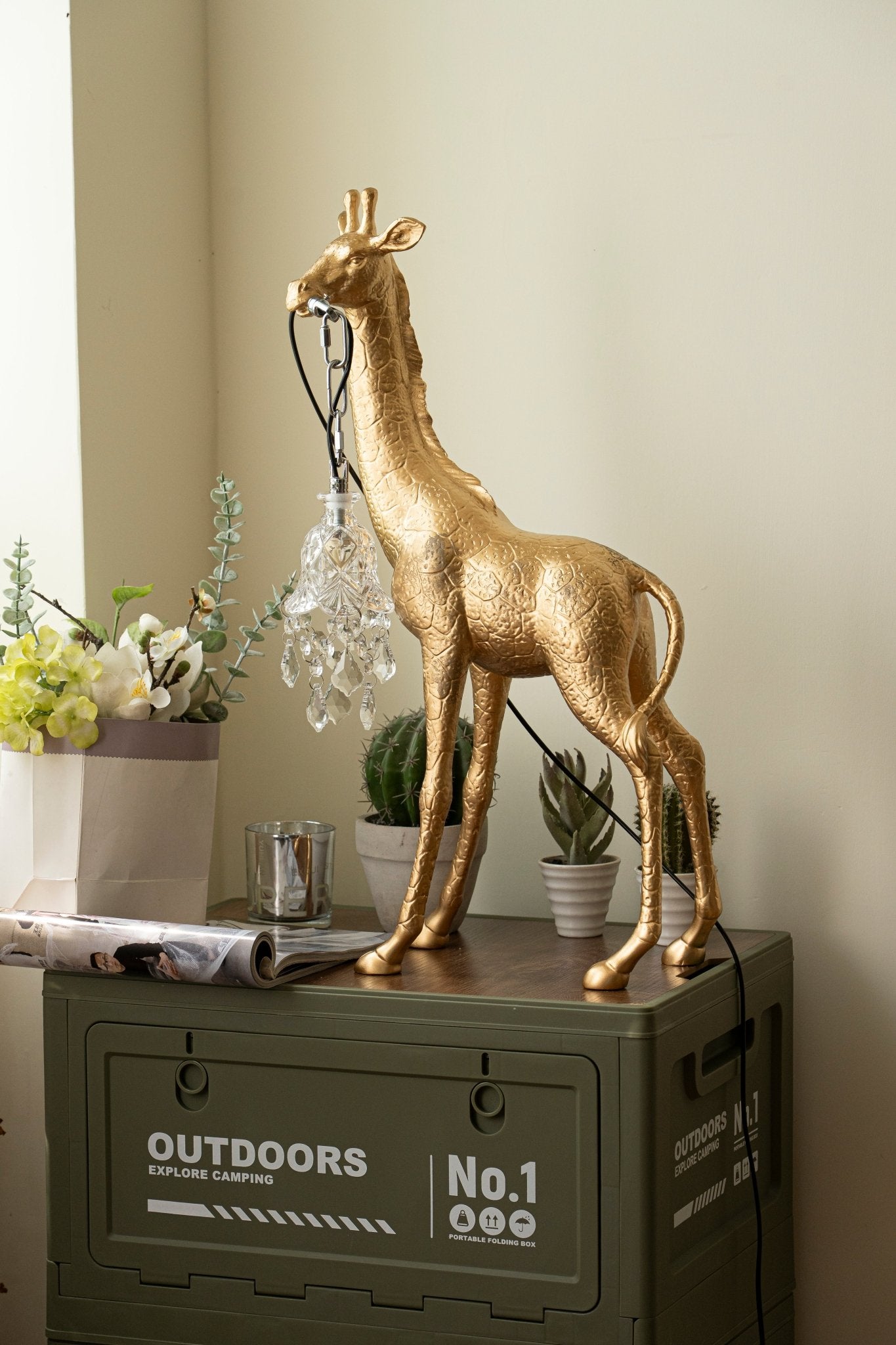 giraffe-royale-sculpture-floor-lamp-anzaz-Black-6