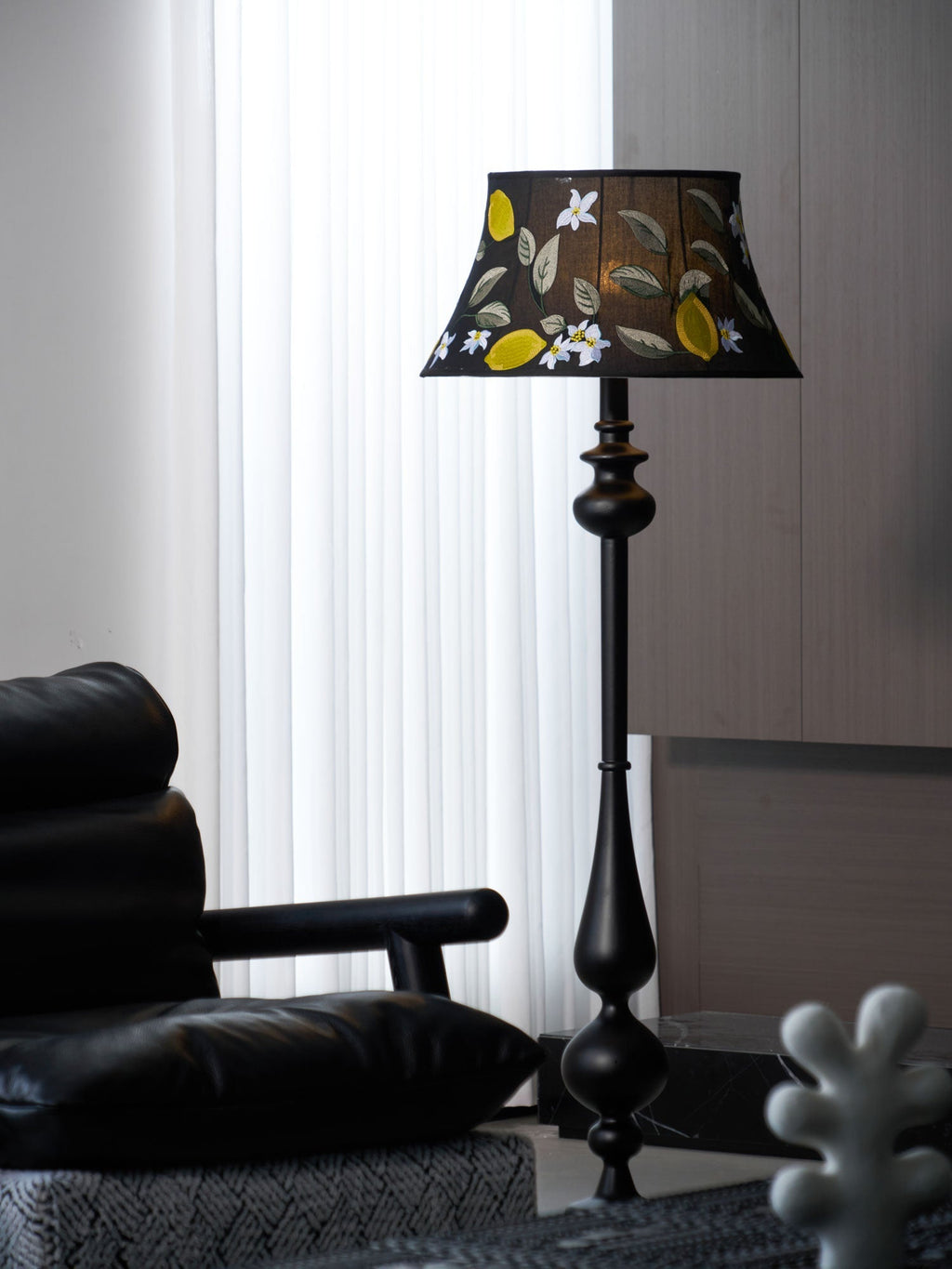 victoria-floor-lamp-anzaz--29