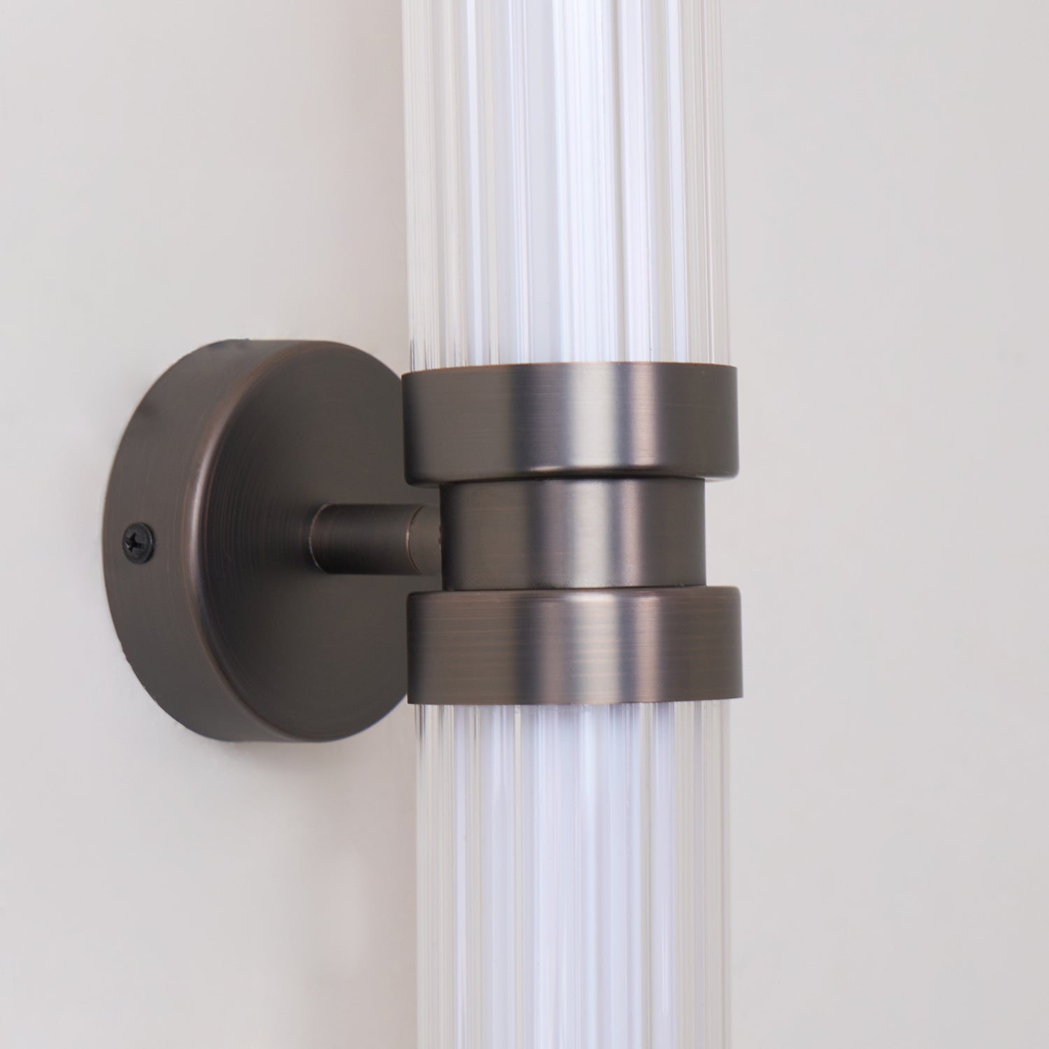 meridian-vertical-wall-sconce-anzaz--5