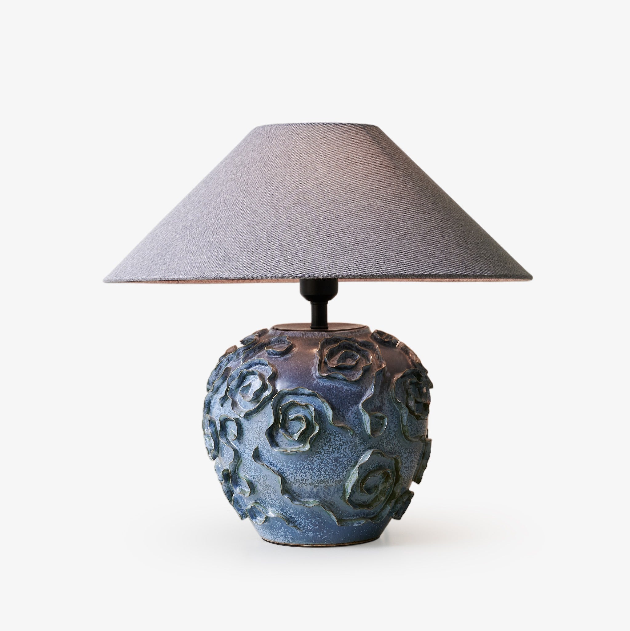 midnight-rose-table-lamp-anzaz-Blue-1
