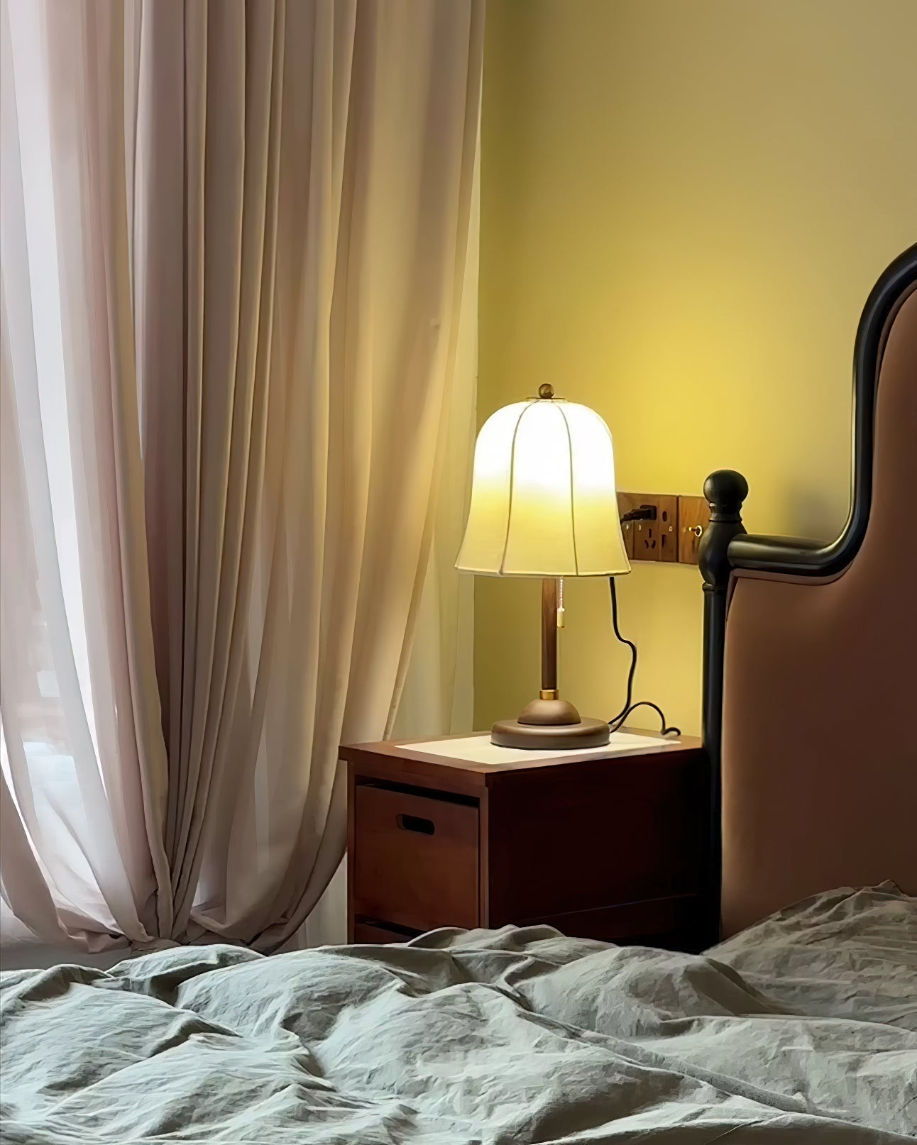 daphne-table-lamp-anzaz--13