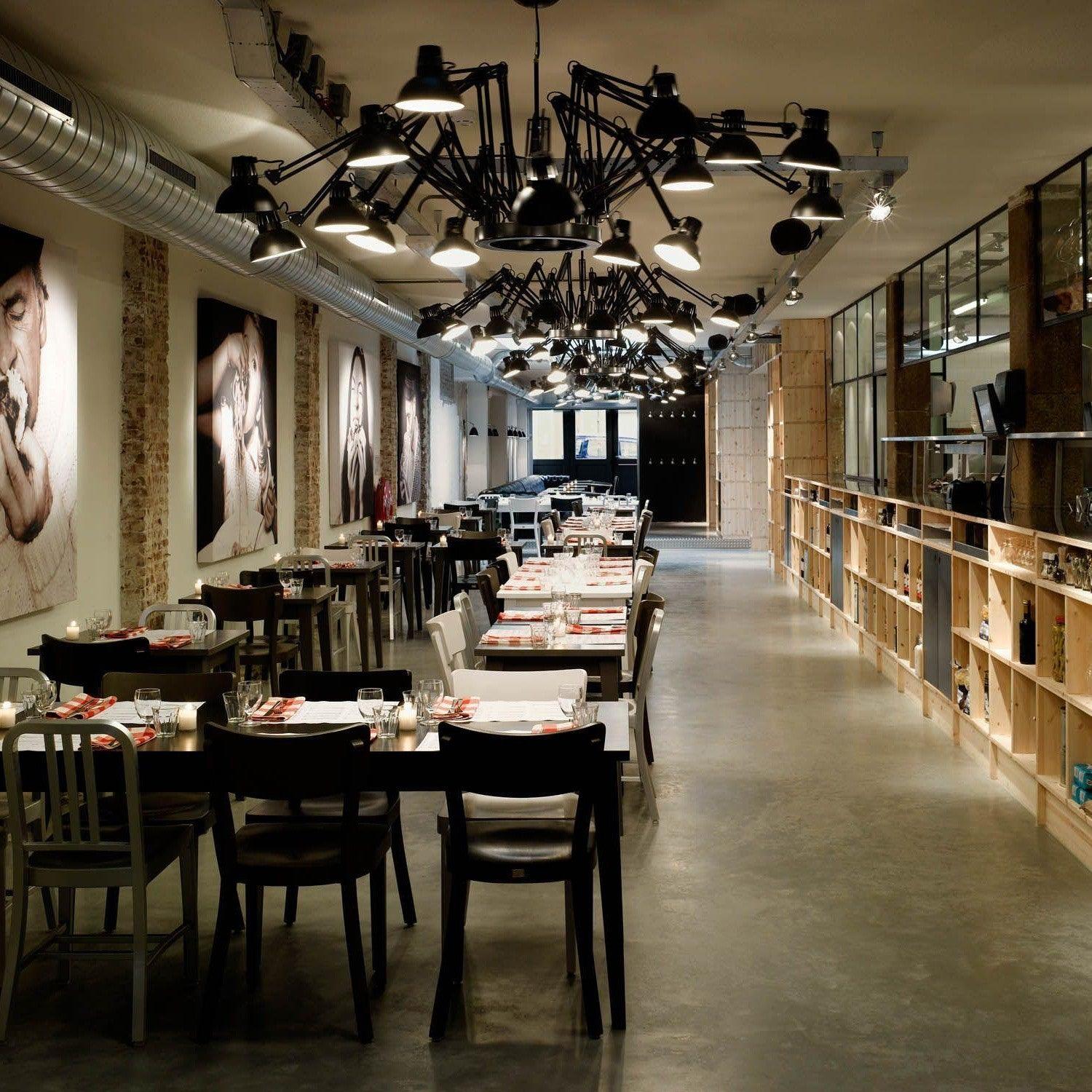 dear-ingo-chandeliers-anzaz-Black-2