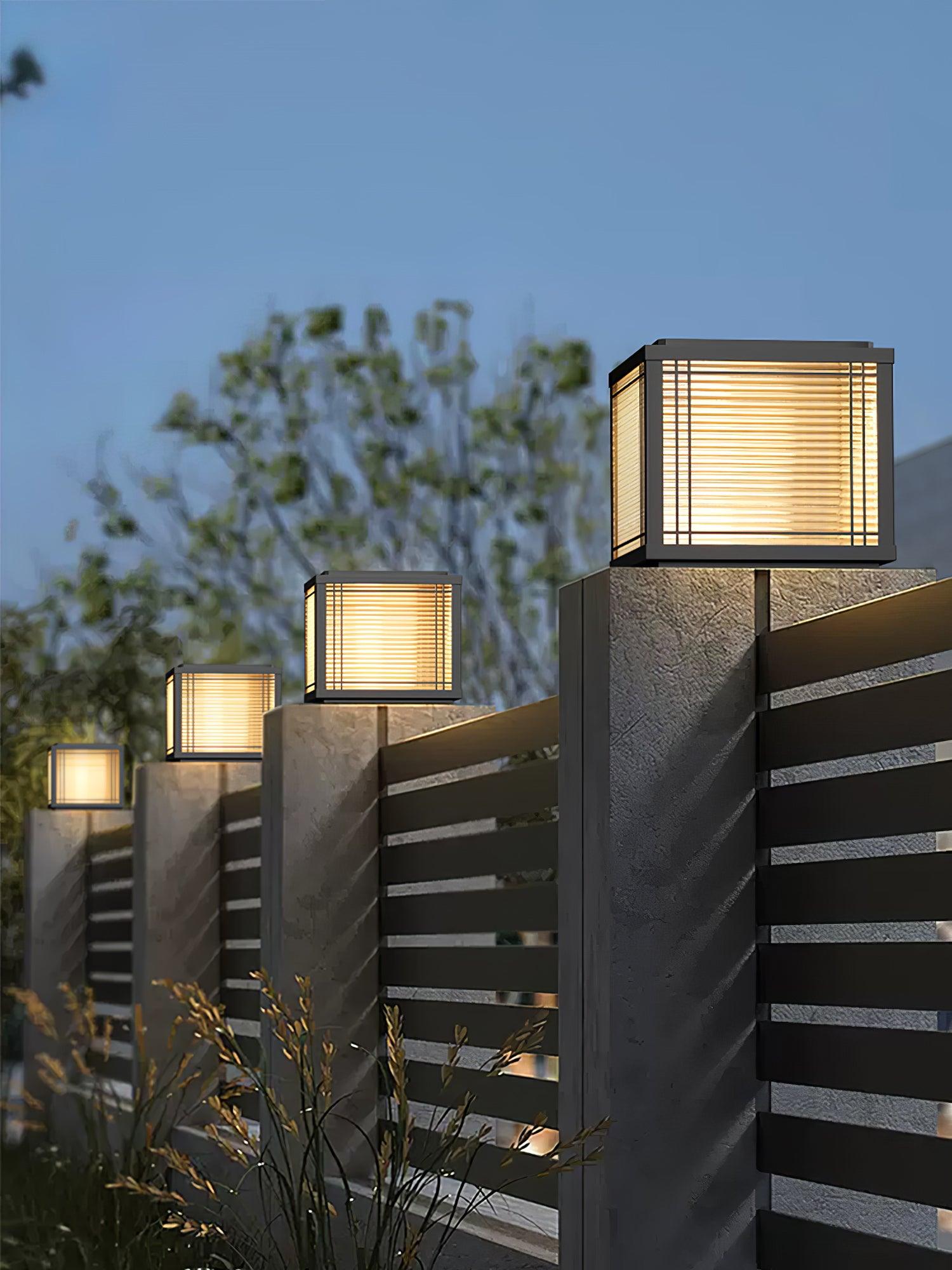 deck-solar-outdoor-post-light-anzaz-Model B: Solar-Powered Version-4