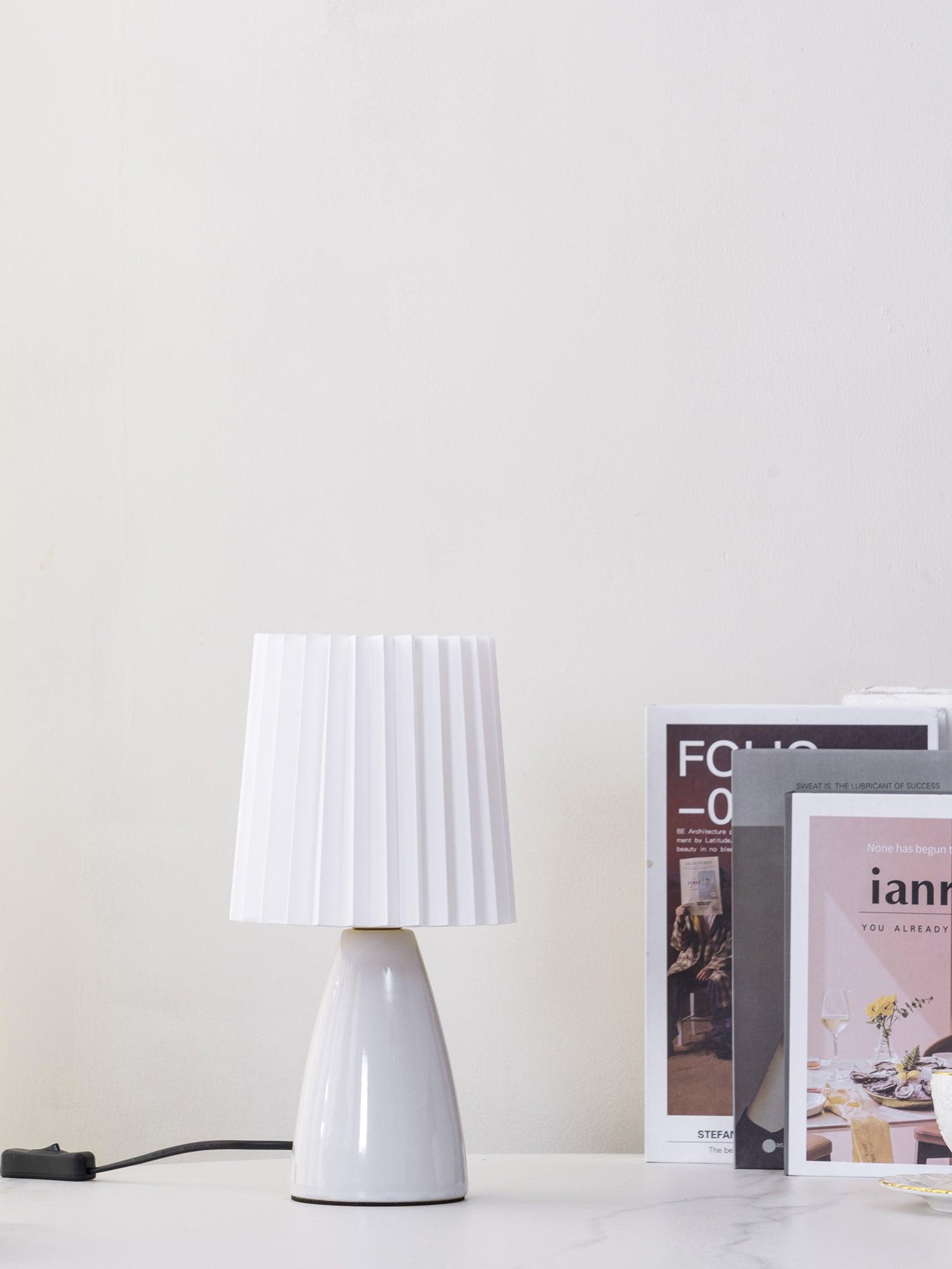 delilah-table-lamp-anzaz--8