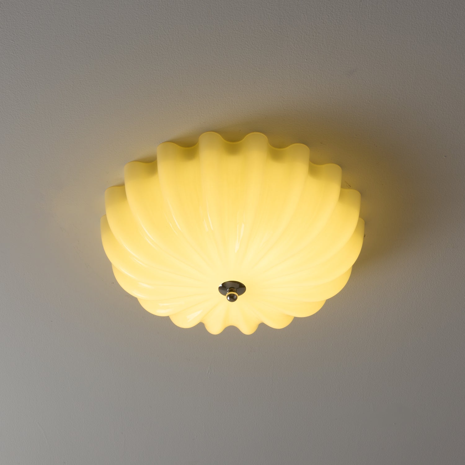 dewdrop-shell-ceiling-light-anzaz--16
