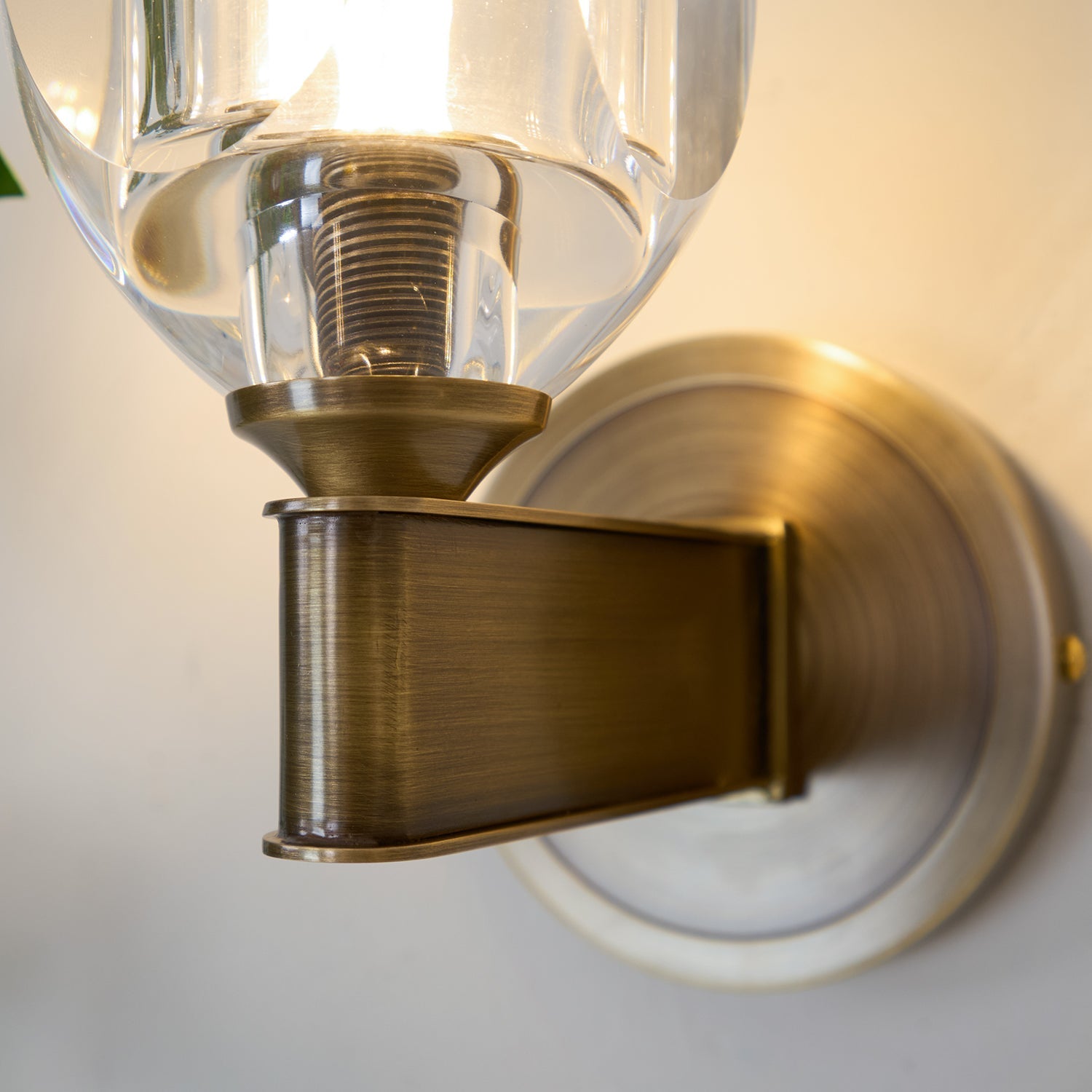 diamond-crystal-sconce-anzaz--20