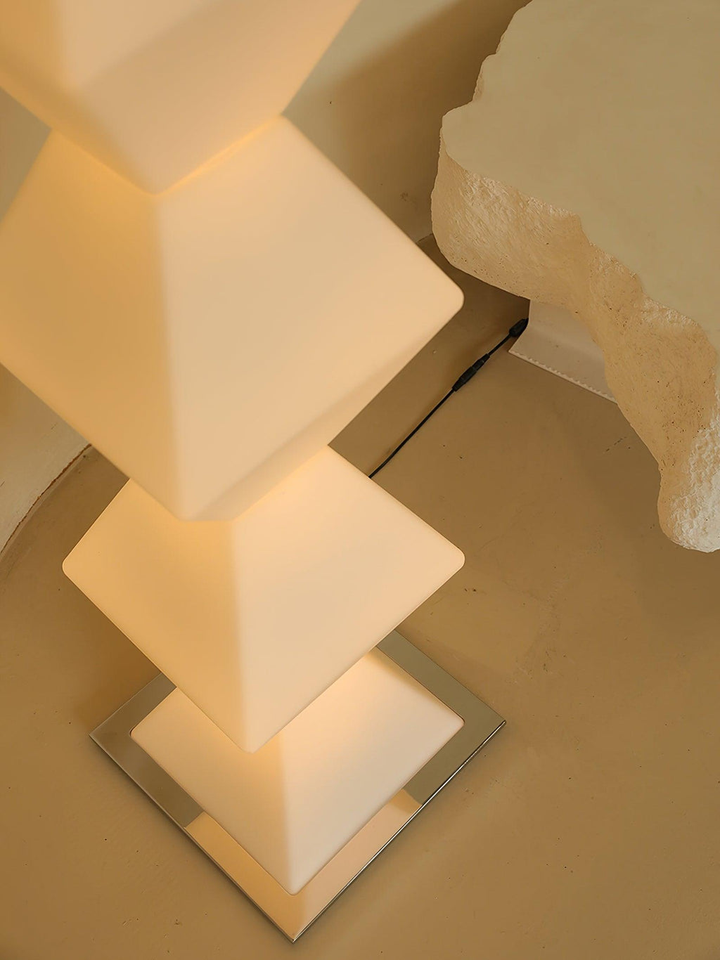 dickson-floor-lamp-anzaz--12