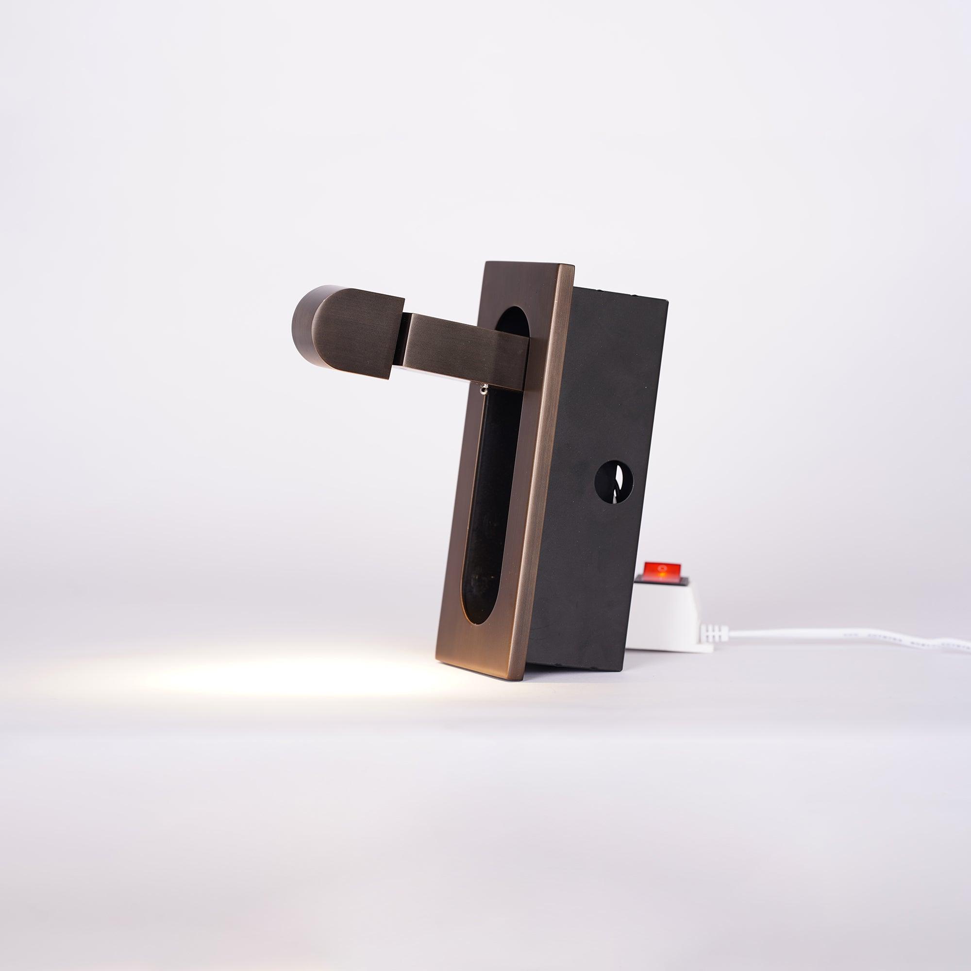 modern-led-bedside-reading-light-anzaz--39