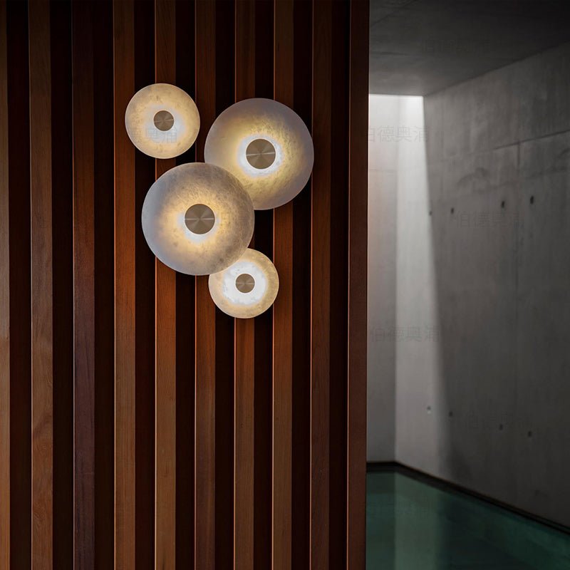 disc-shaped-alabaster-wall-light-anzaz--30