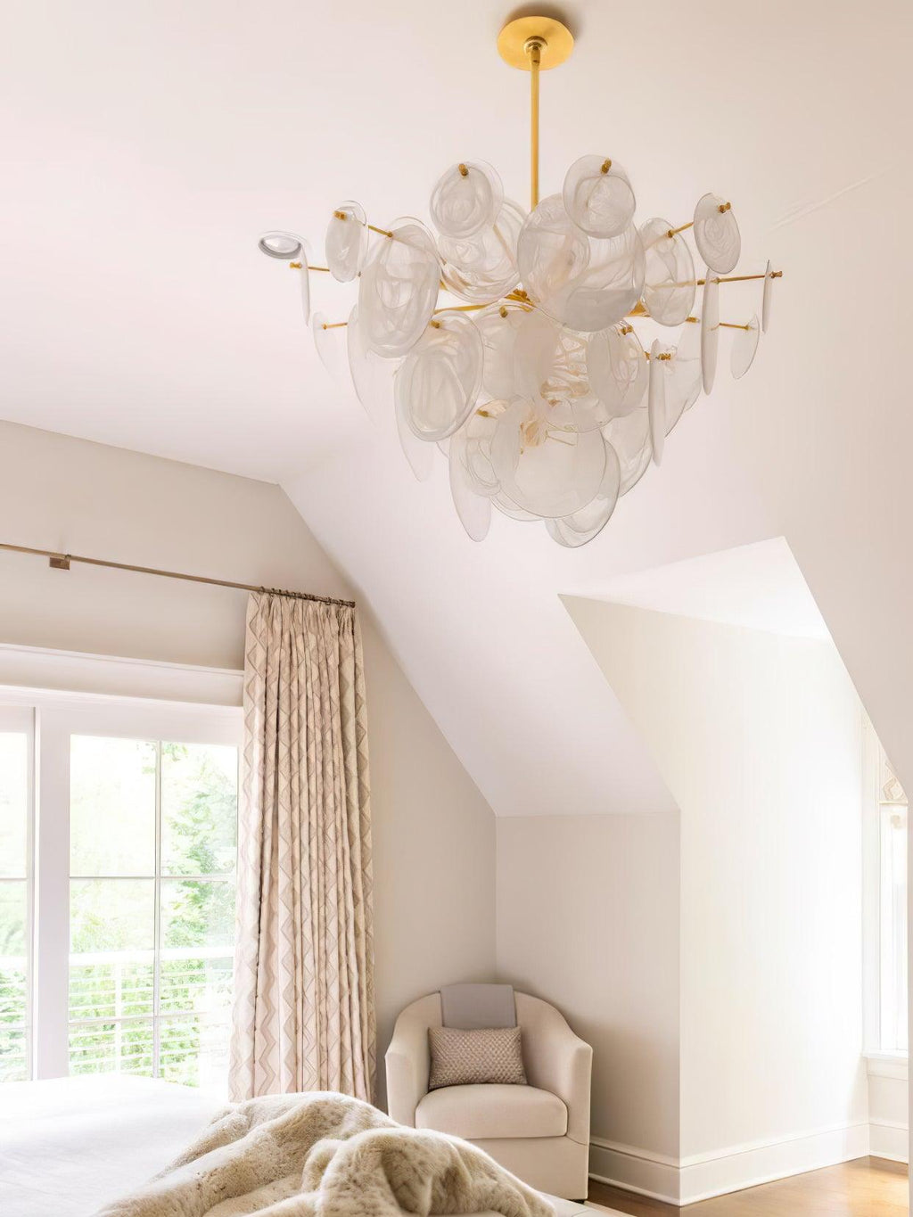 brass-discs-cascading-chandelier-anzaz--10