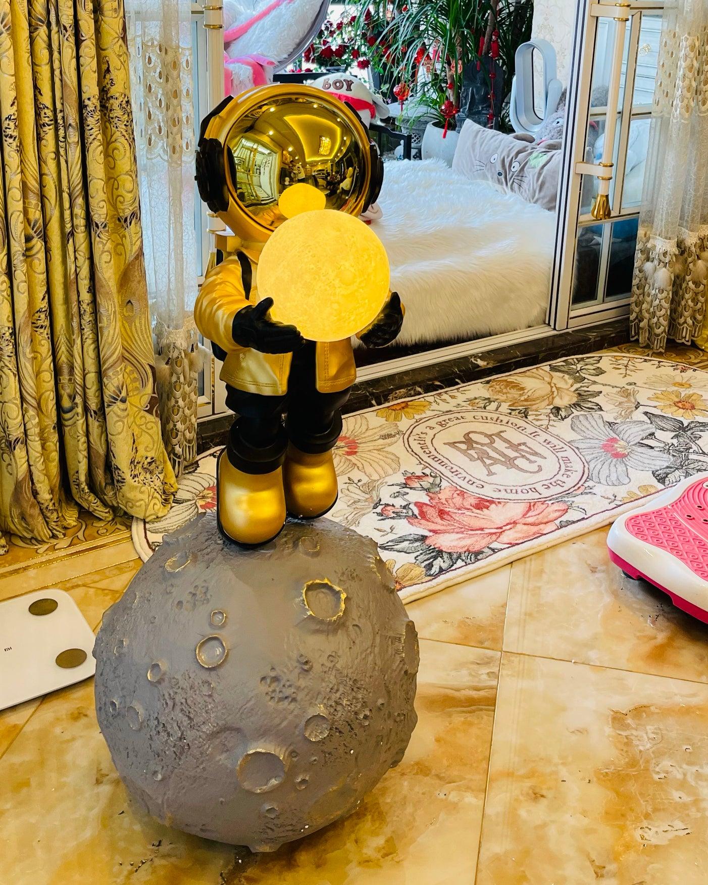 diver-astronaut-built-in-battery-floor-lamp-anzaz--10