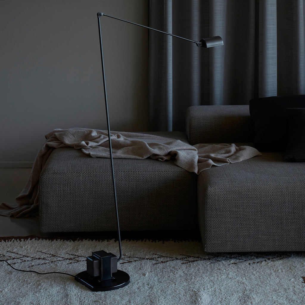 dynamo-floor-lamp-anzaz-Yellow & RC Dimming-11