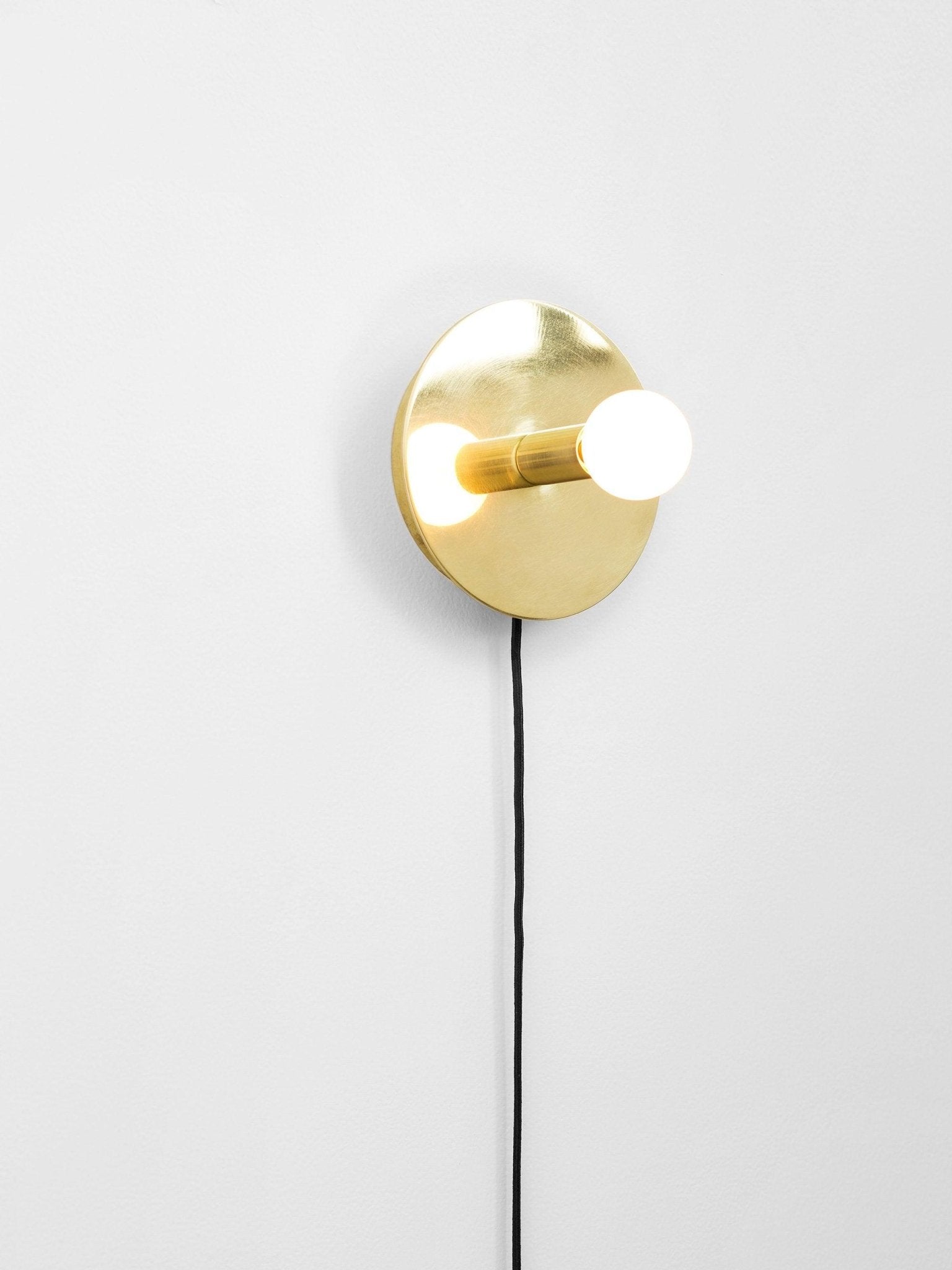 dot-wall-lamp-anzaz-Black-3