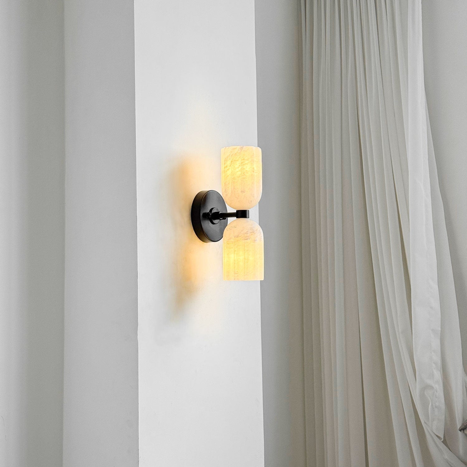 dual-alabaster-ribbed-wall-sconce-anzaz--15
