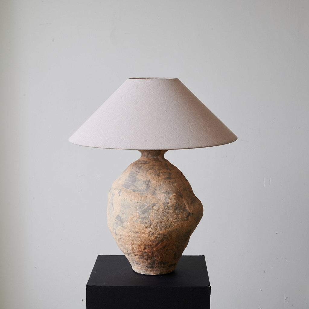 duna-sculpted-clay-table-lamp-anzaz--5