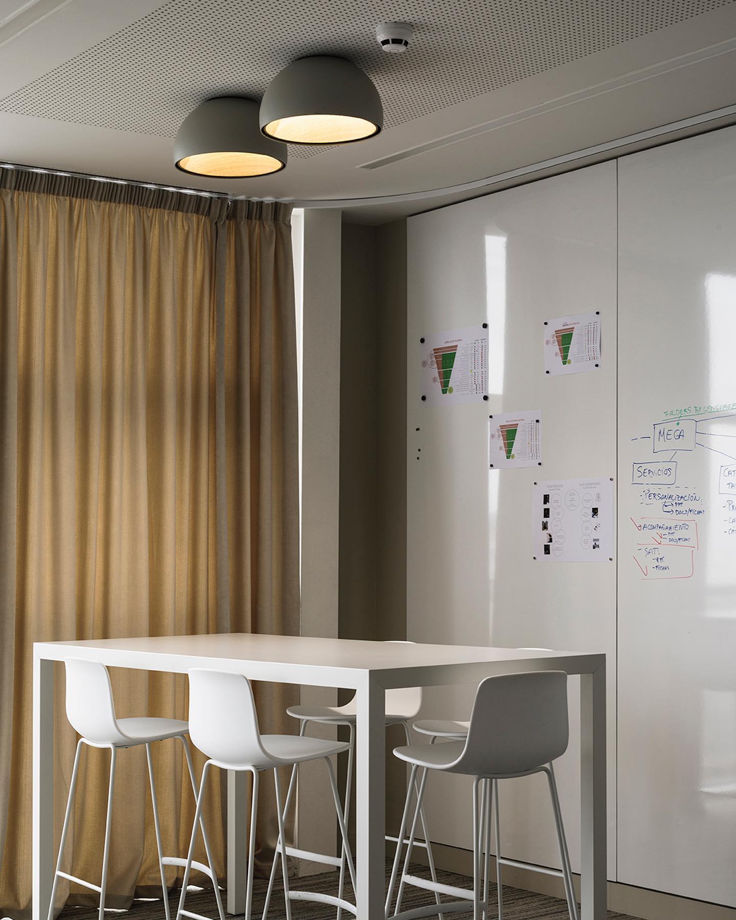duo-ceiling-lamp-anzaz--45