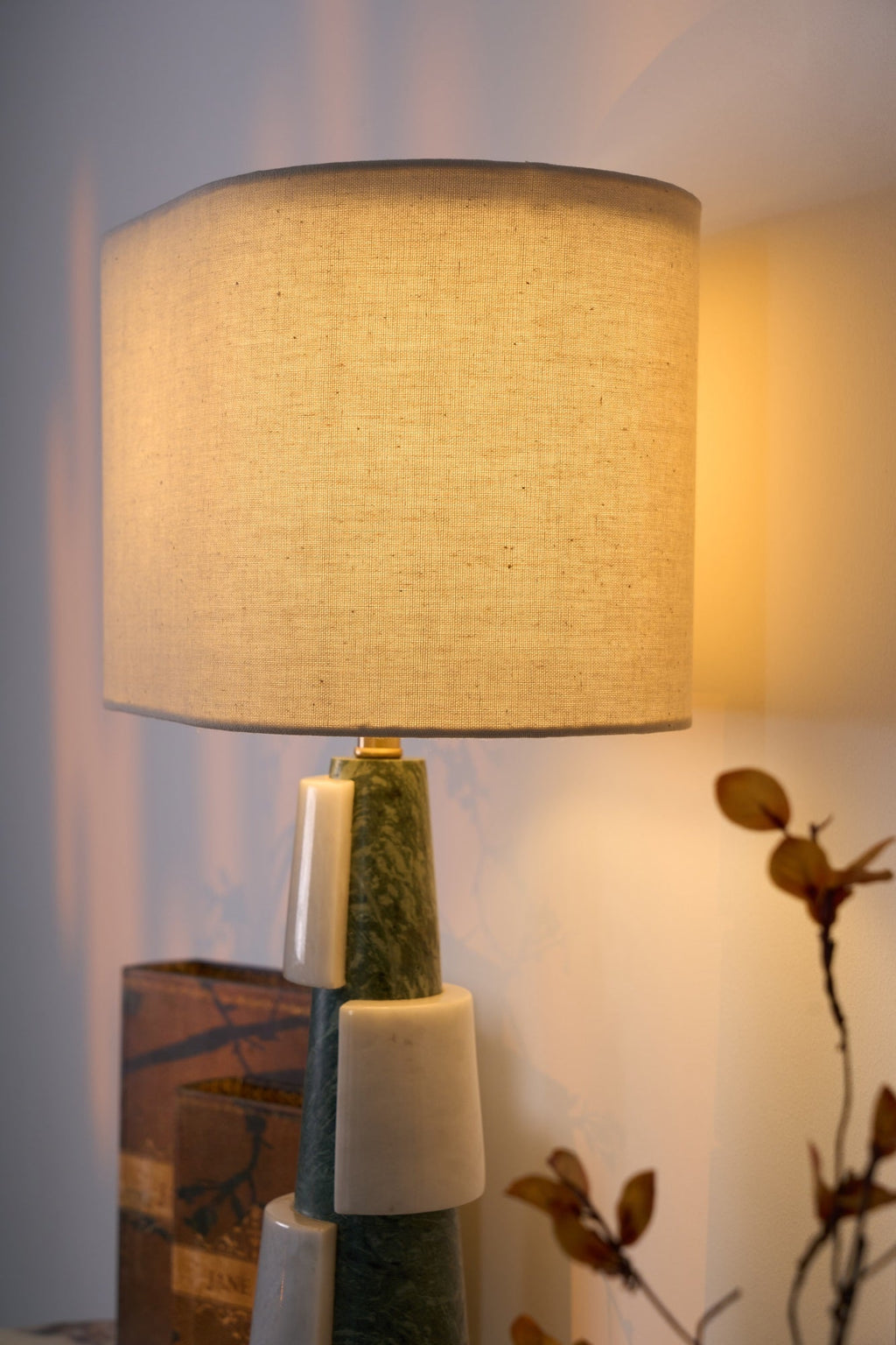 duomo-marble-table-lamp-anzaz--10