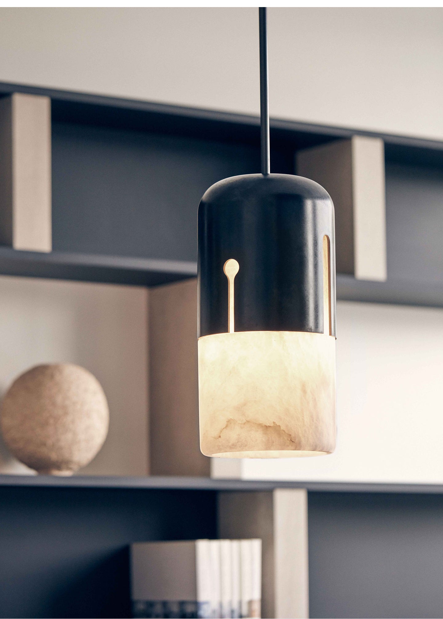 duotone-capsule-pendant-lamp-anzaz--5