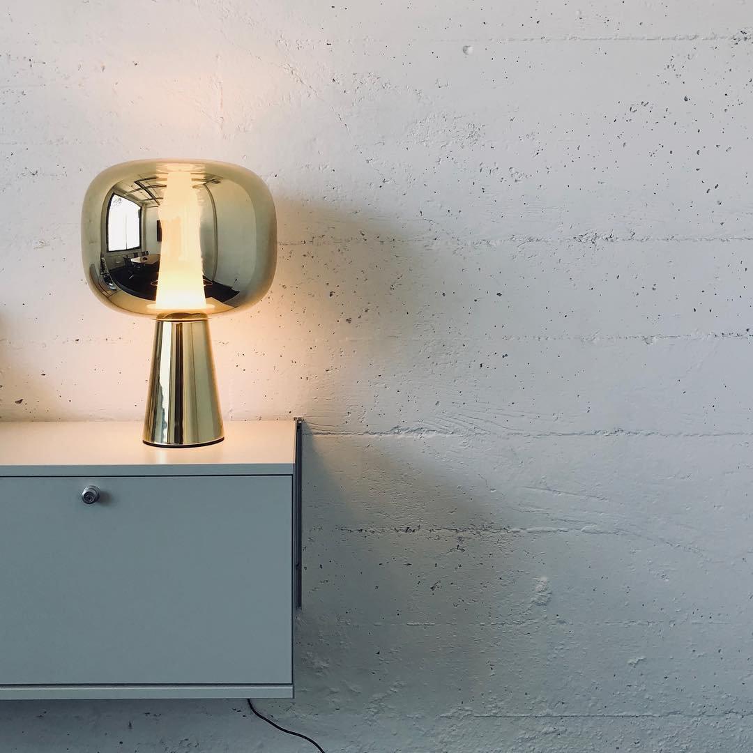 dusk-dawn-table-lamp-anzaz-Rose gold-5