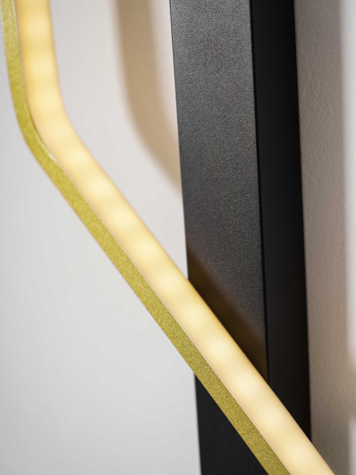 echelon-wall-light-anzaz--19