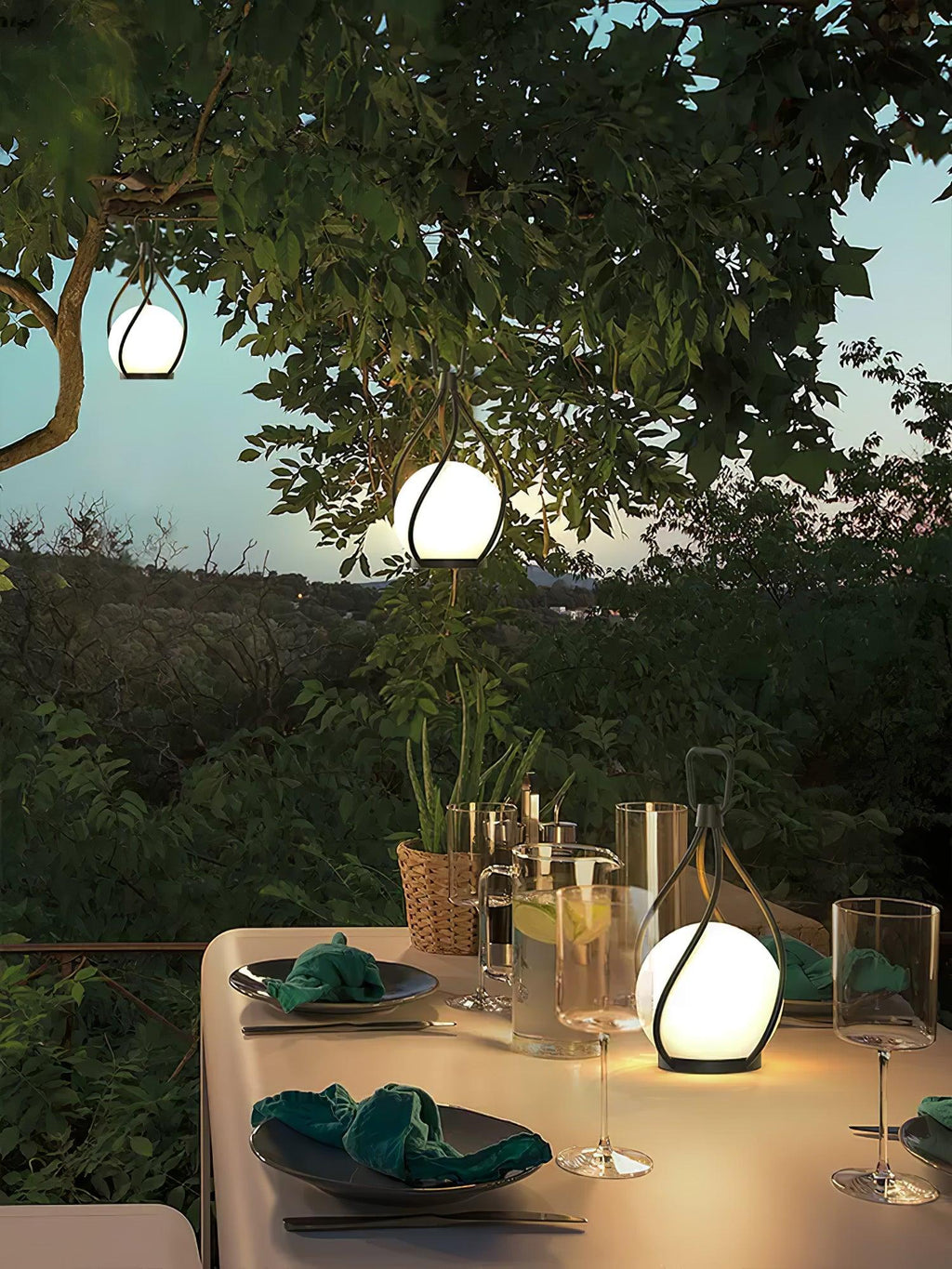 eclisse-orb-lantern-rechargeable-table-lamp-anzaz--11
