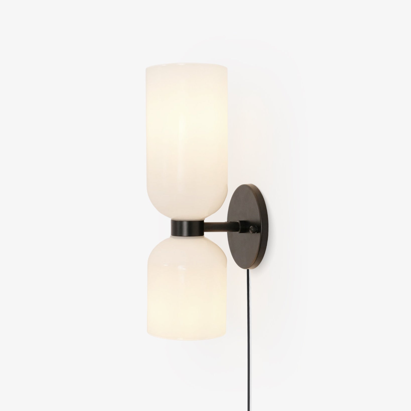 edie-plug-in-wall-lamp-anzaz-Matt Black & Smoke Grey Glass-19