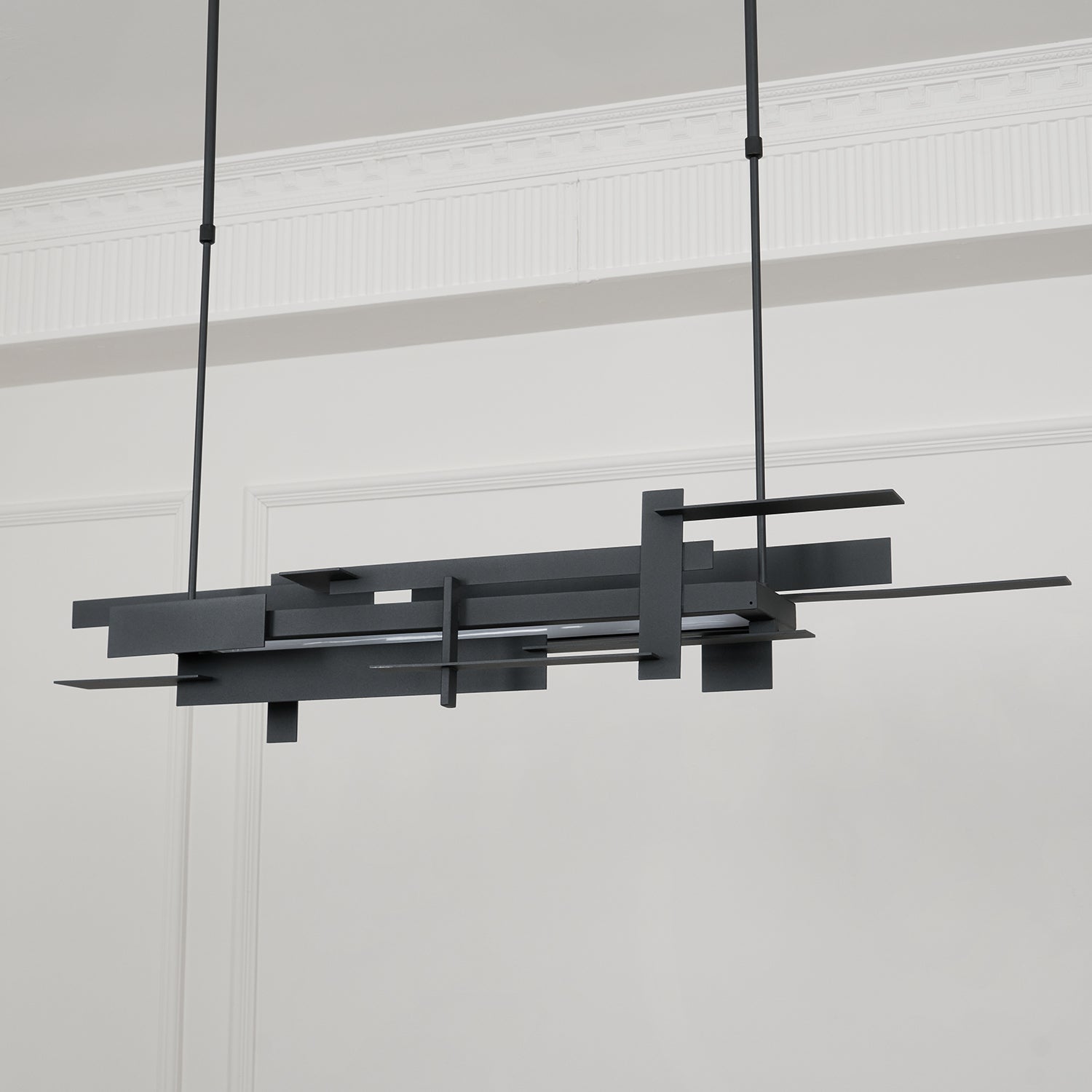 eithne-planar-pendant-light-anzaz--58