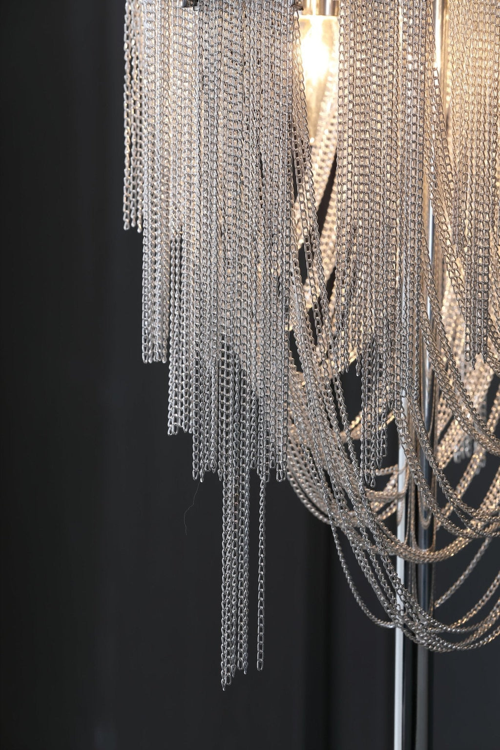 elara-tassel-table-lamp-anzaz--15