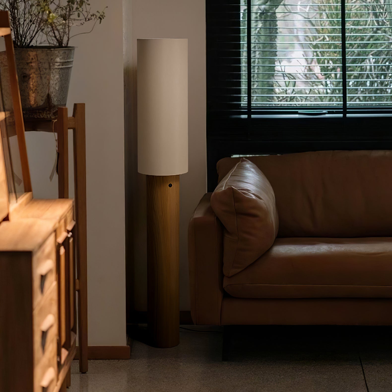 elara-wood-floor-lamp-anzaz--15
