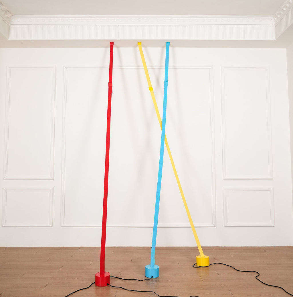 elastica-arbitrary-floor-lamp-anzaz-Blue-7