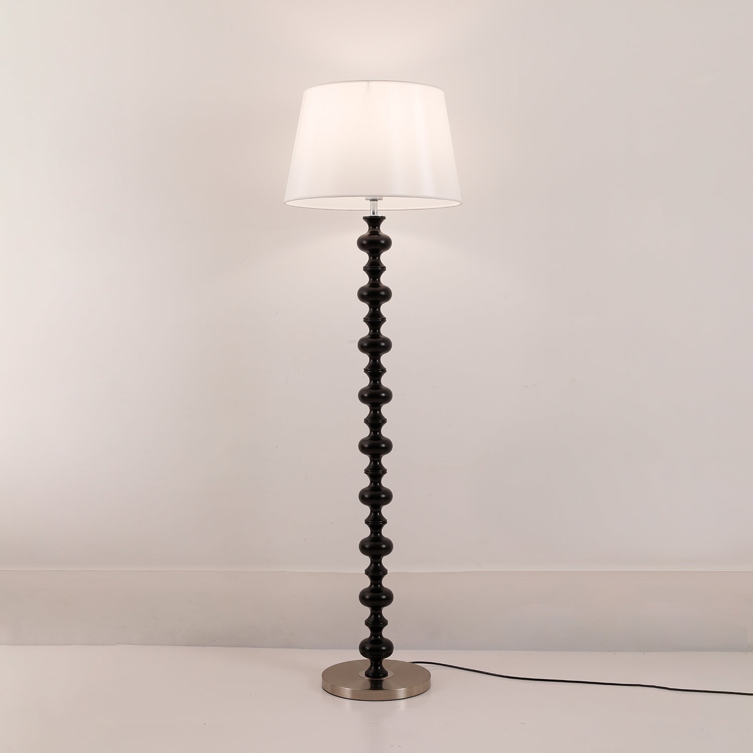 eleanor-floor-lamp-anzaz-Walnut Color & White-8