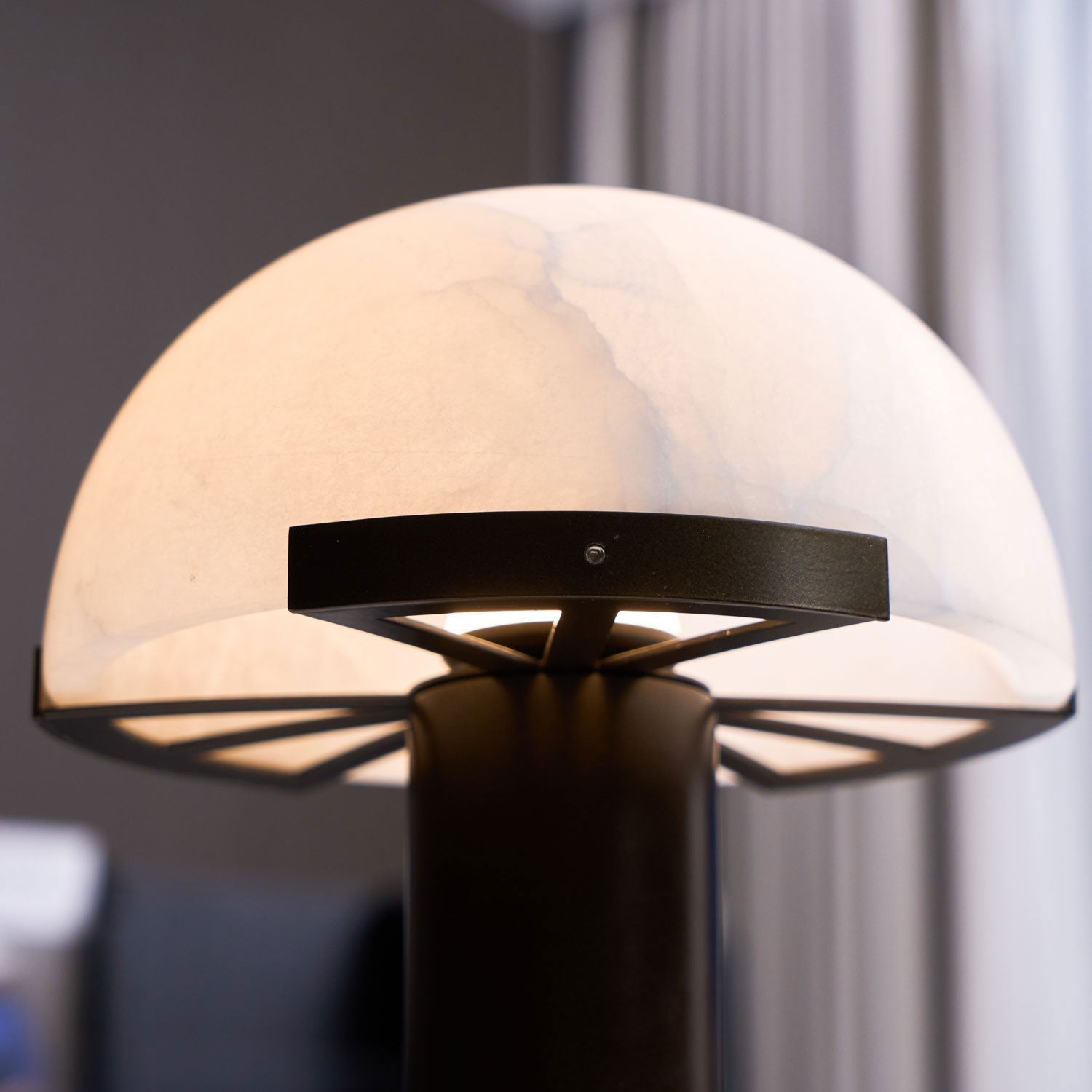 elegance-alabaster-table-lamp-anzaz--81
