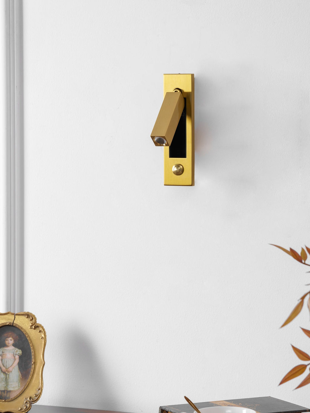 embedded-bedside-sconce-anzaz--67