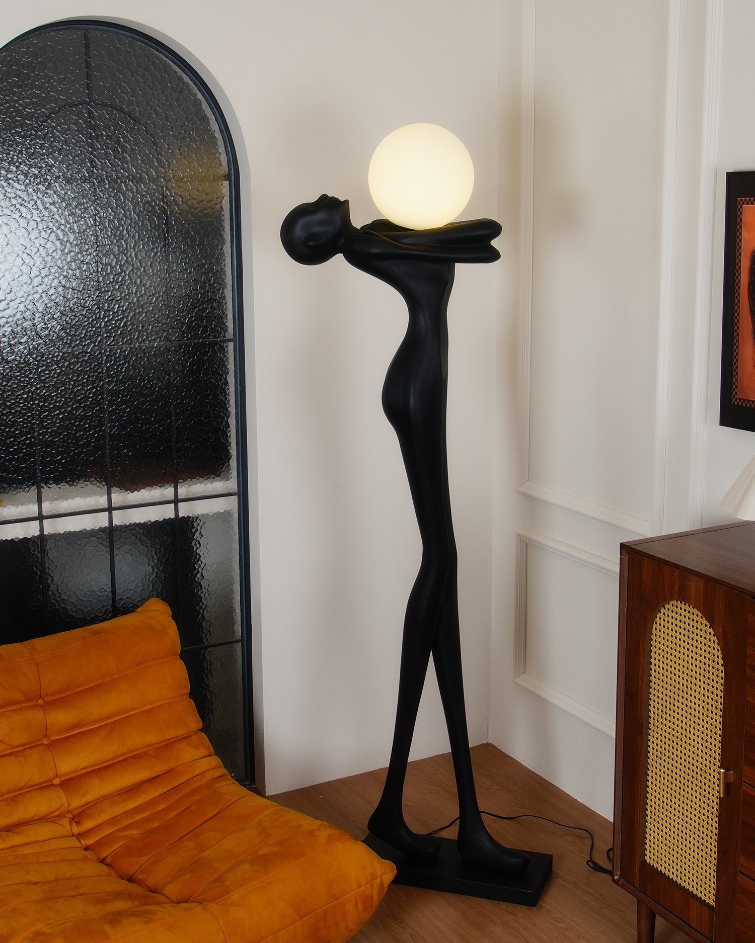 embrace-ball-sculpture-floor-lamp-anzaz--22