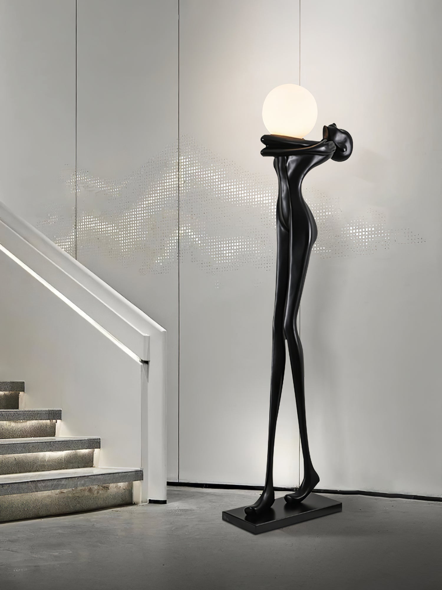 embrace-ball-sculpture-floor-lamp-anzaz-Black & White-4