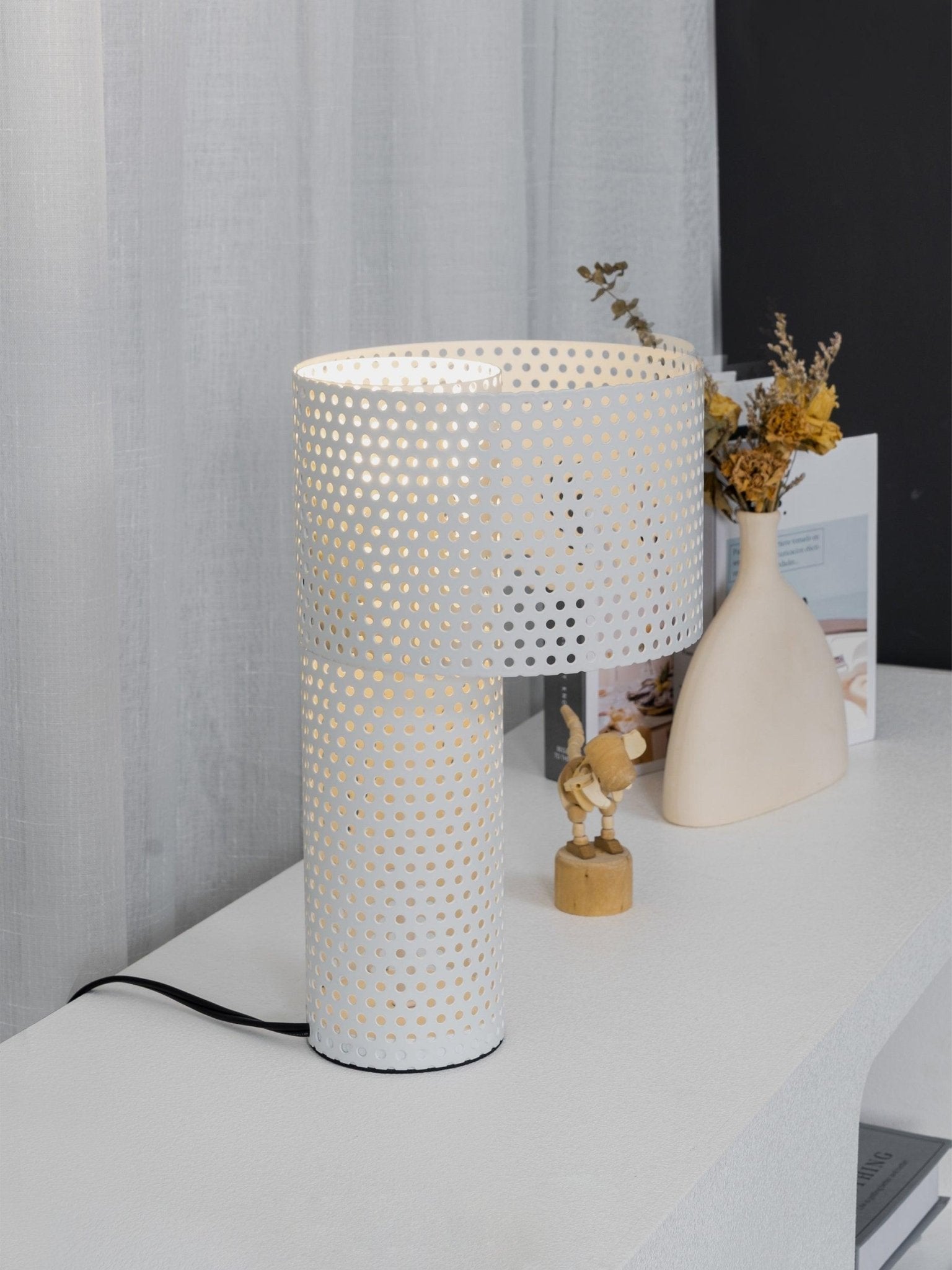 embrey-table-lamp-anzaz--8