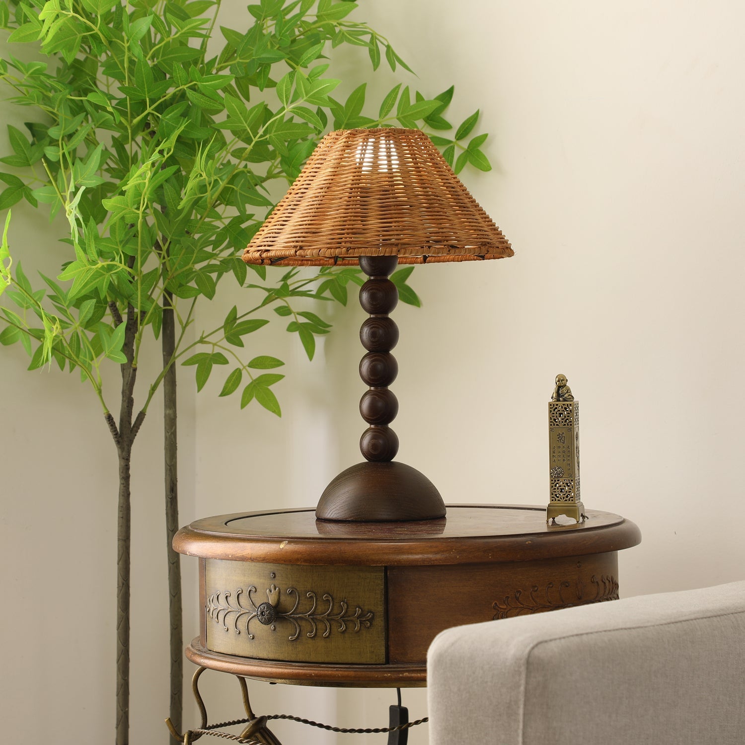 emily-charm-table-lamp-anzaz--7
