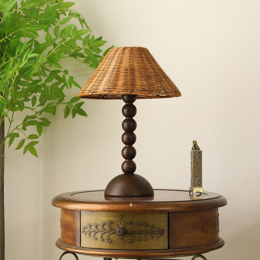 emily-charm-table-lamp-anzaz--10