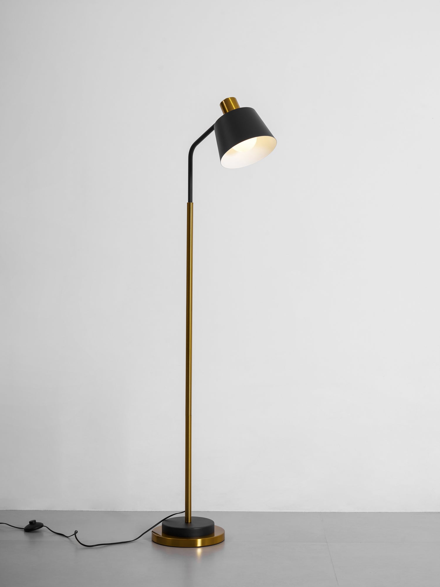 emmental-floor-lamp-anzaz--35