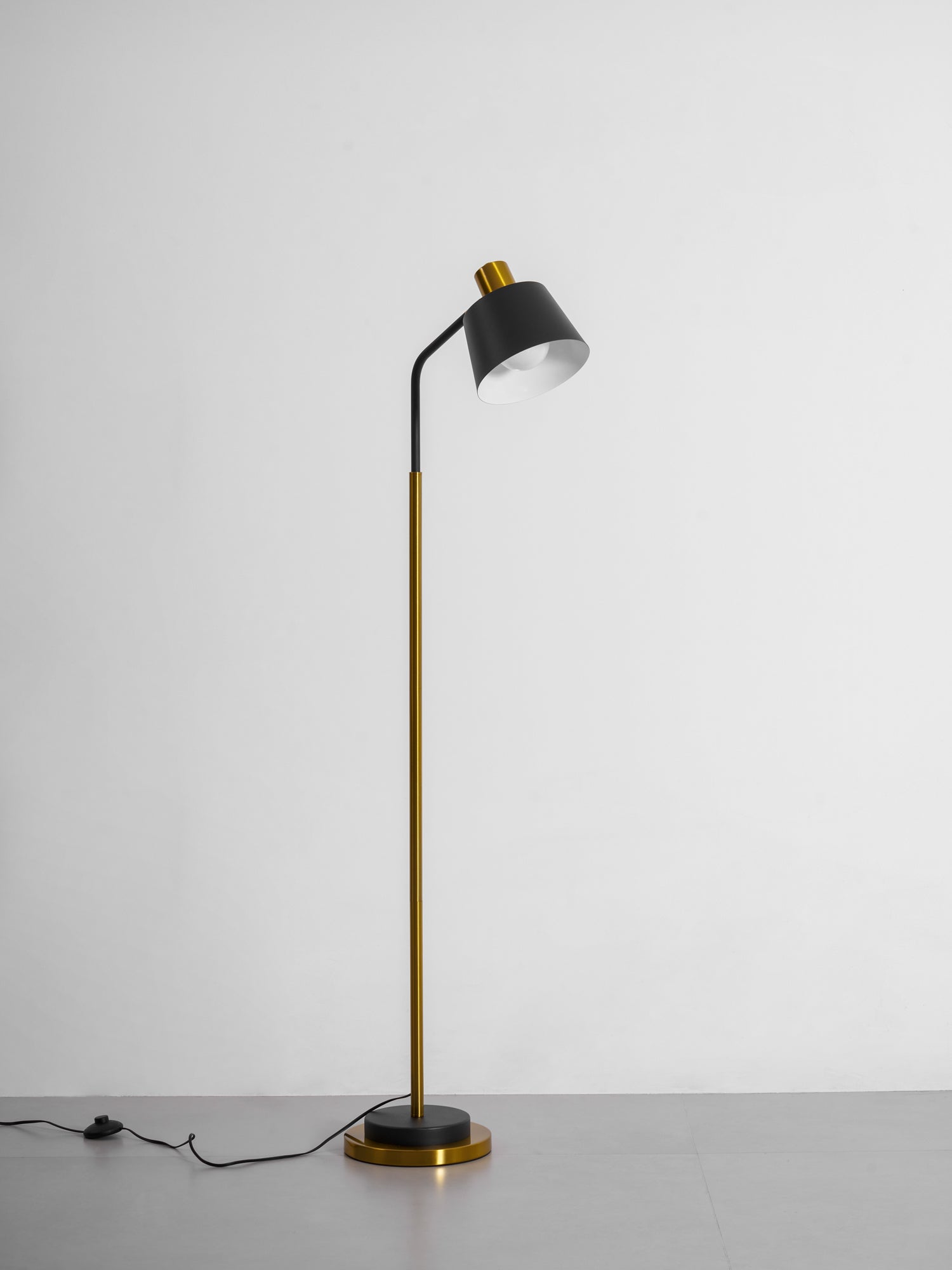 emmental-floor-lamp-anzaz--31