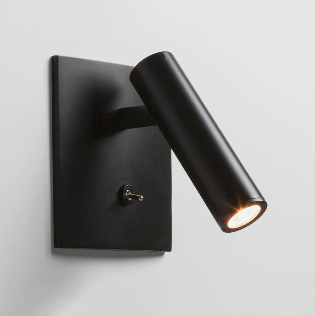 square-switched-sconce-anzaz--9