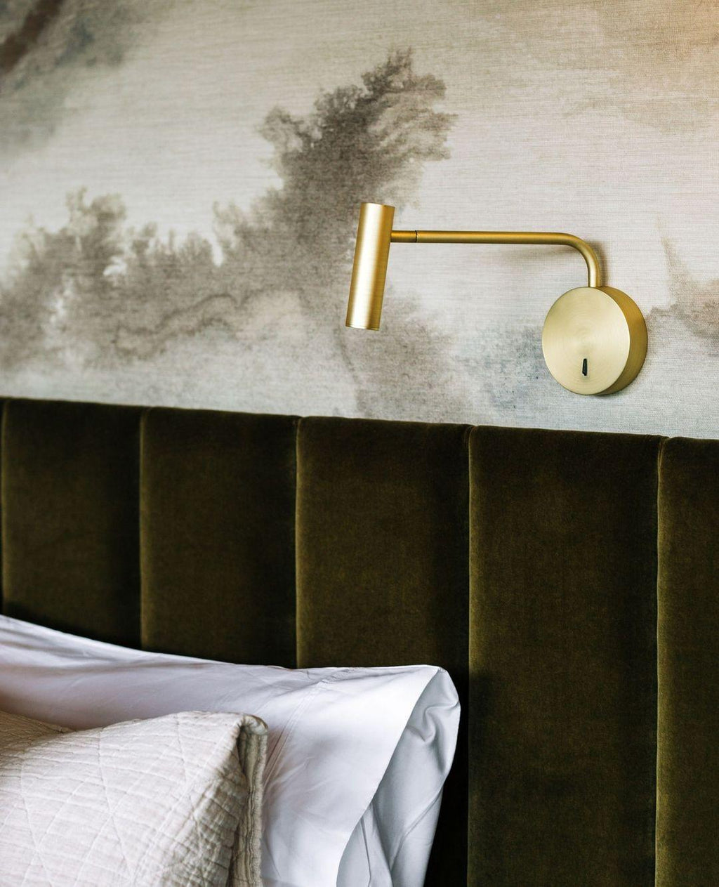 minimalist-disc-led-wall-sconce-anzaz--37