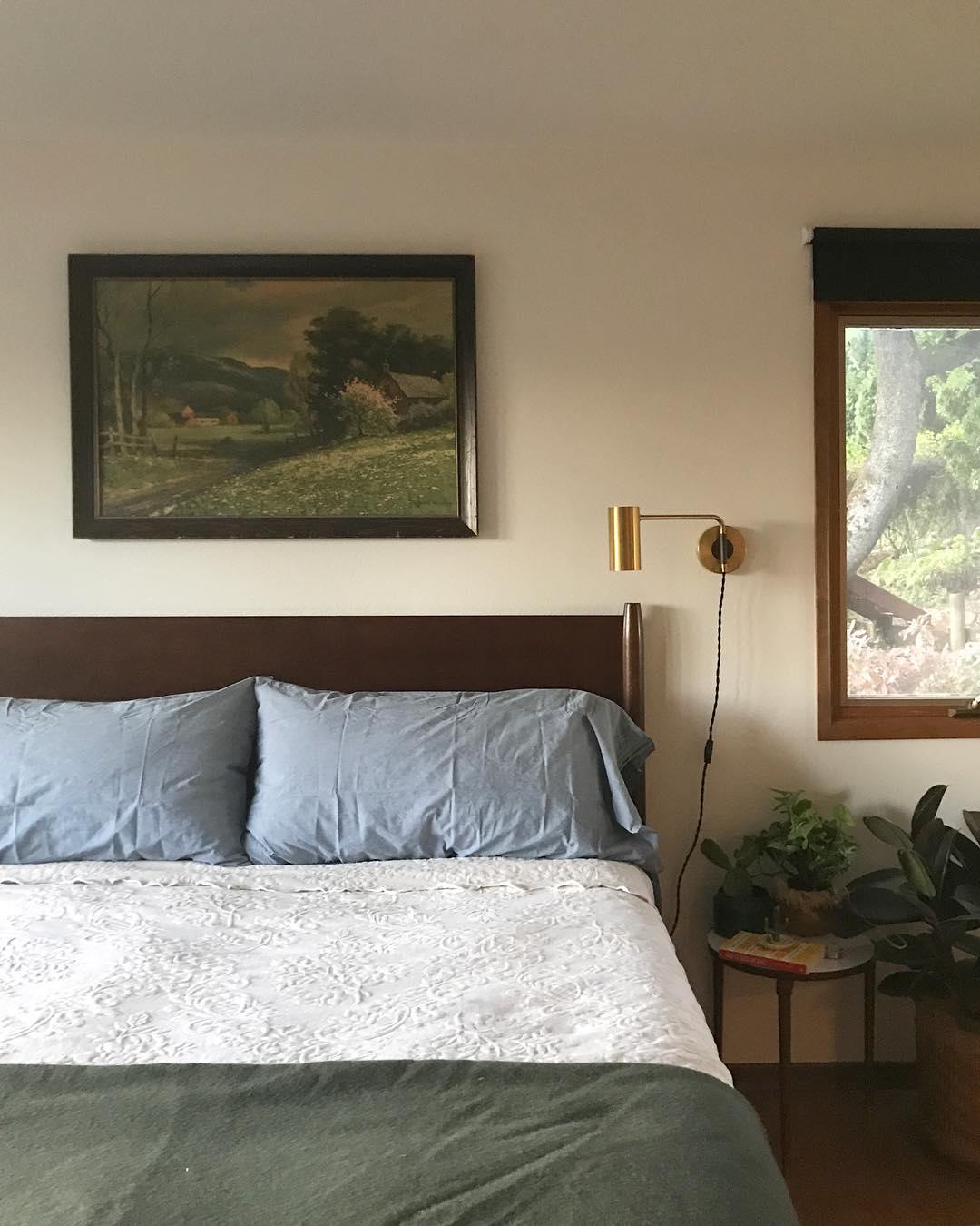 envoy-swing-sconce-anzaz--23