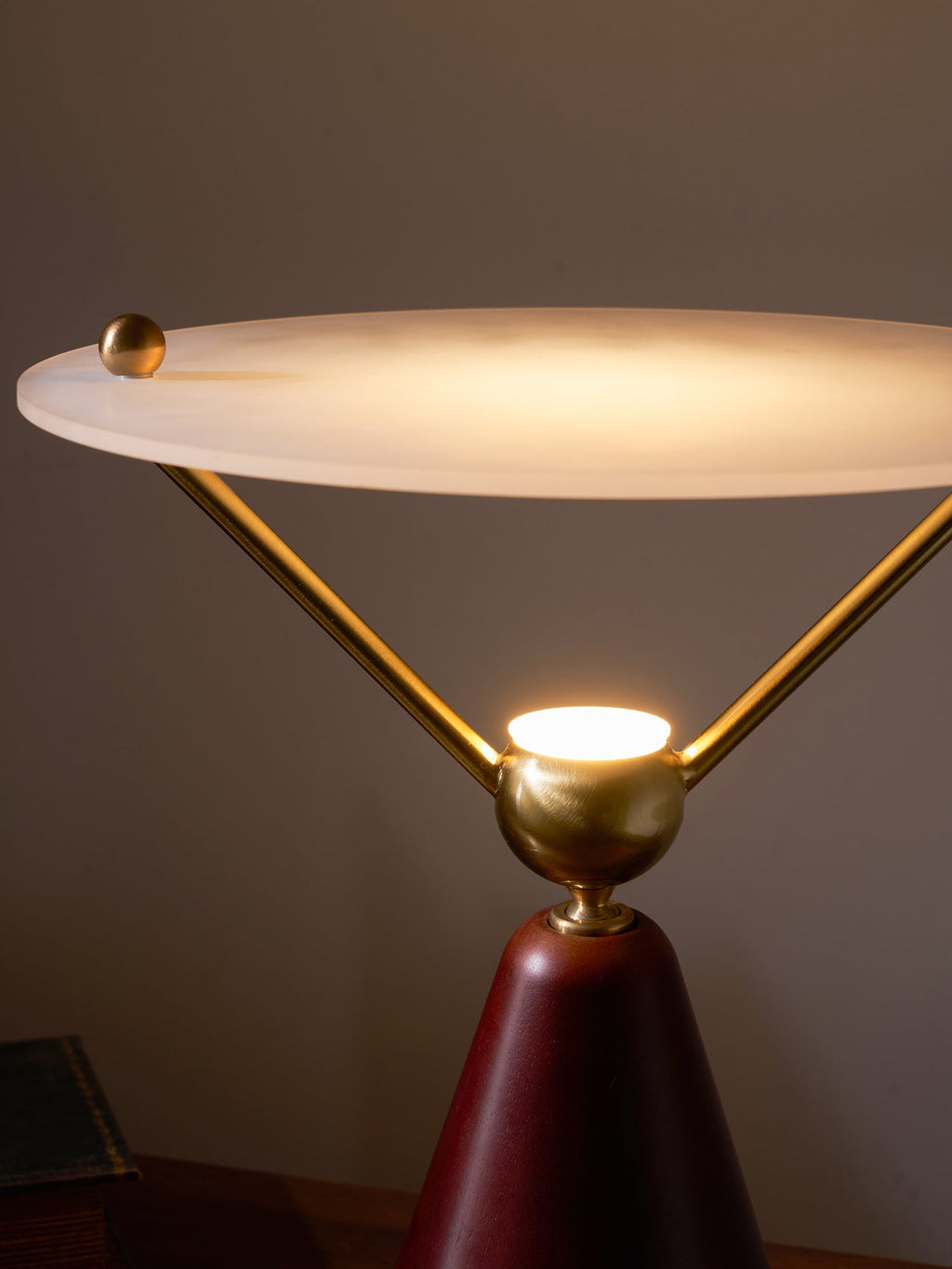 equoray-table-lamp-anzaz--27