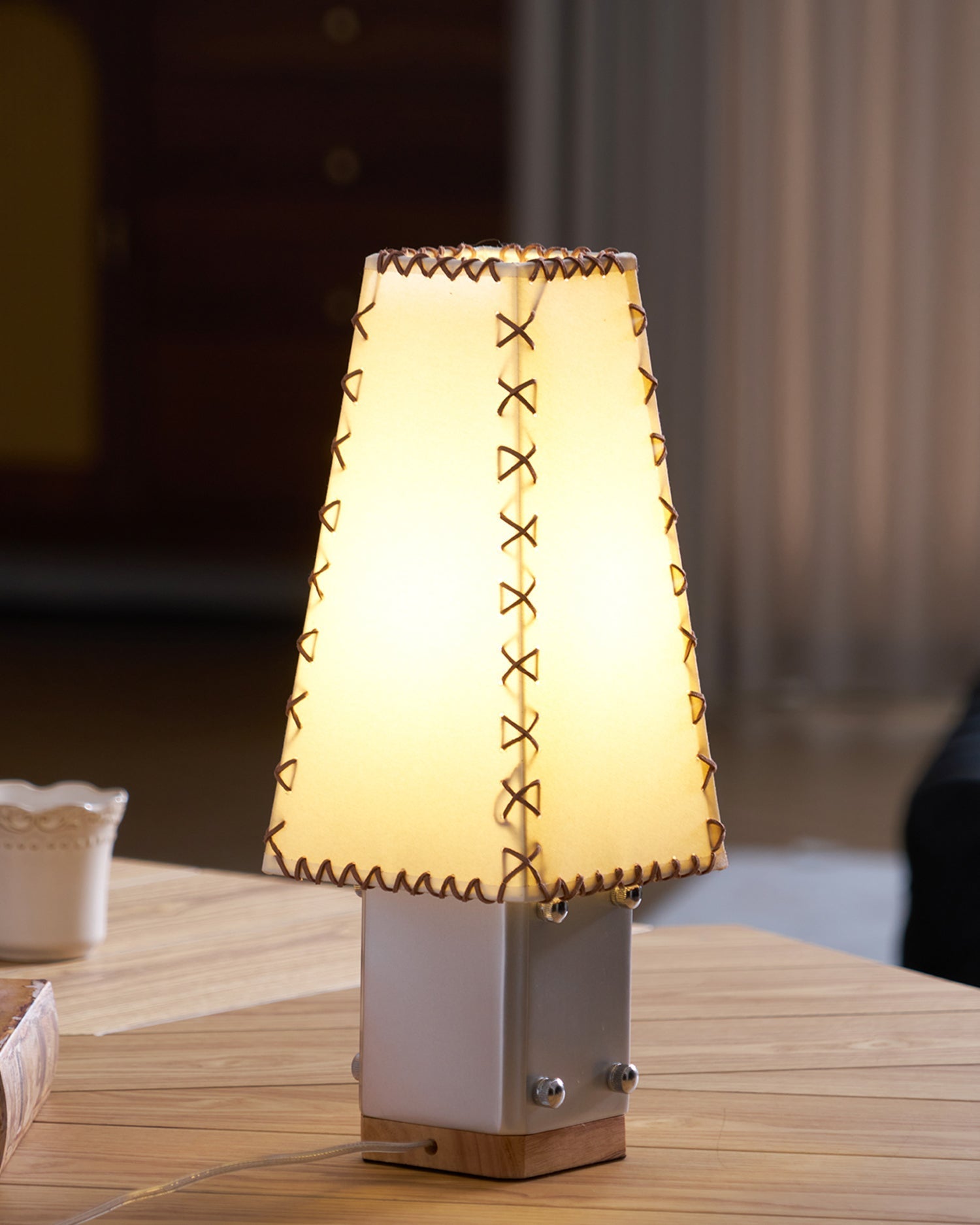 estela-table-lamp-anzaz--22