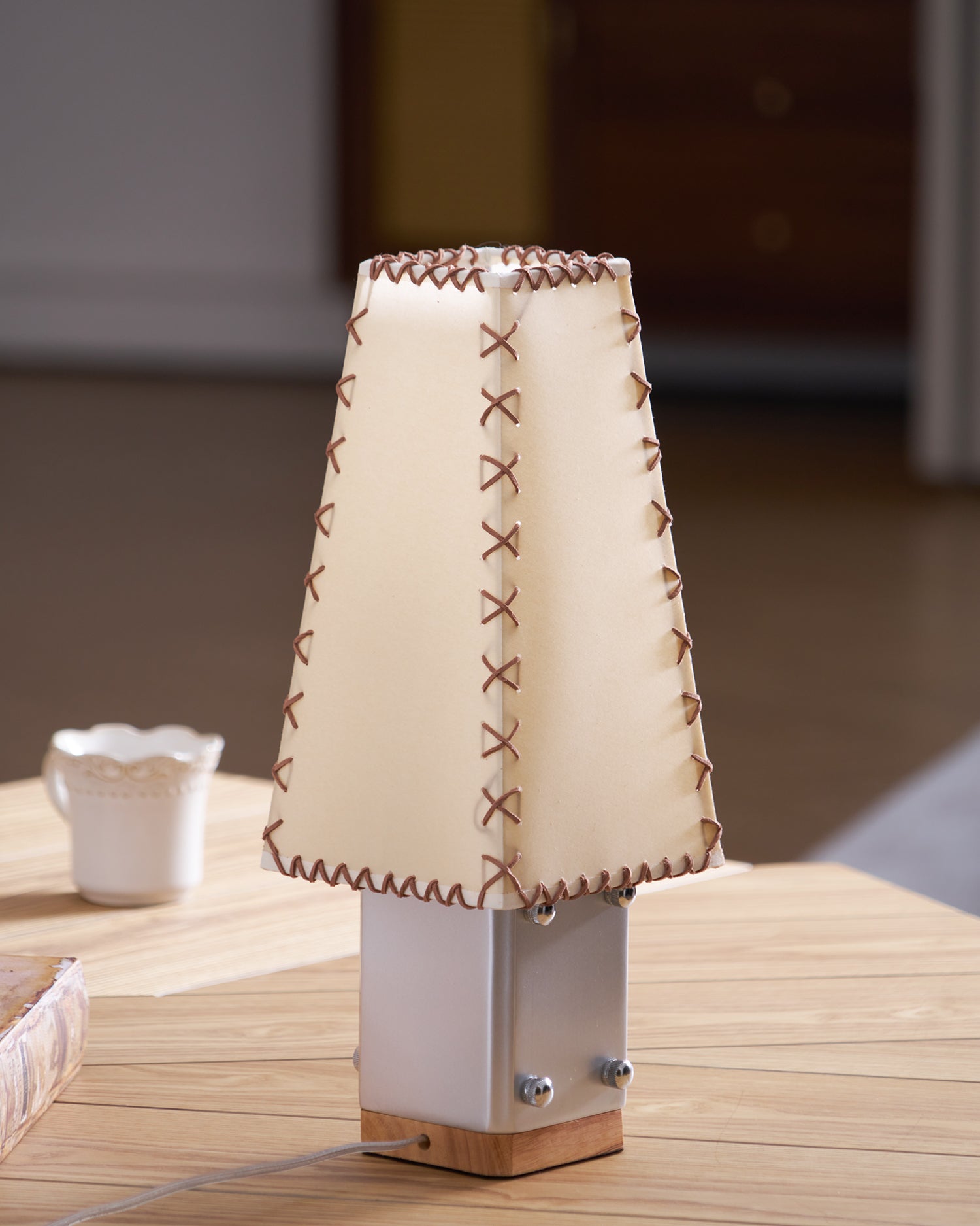 estela-table-lamp-anzaz--24